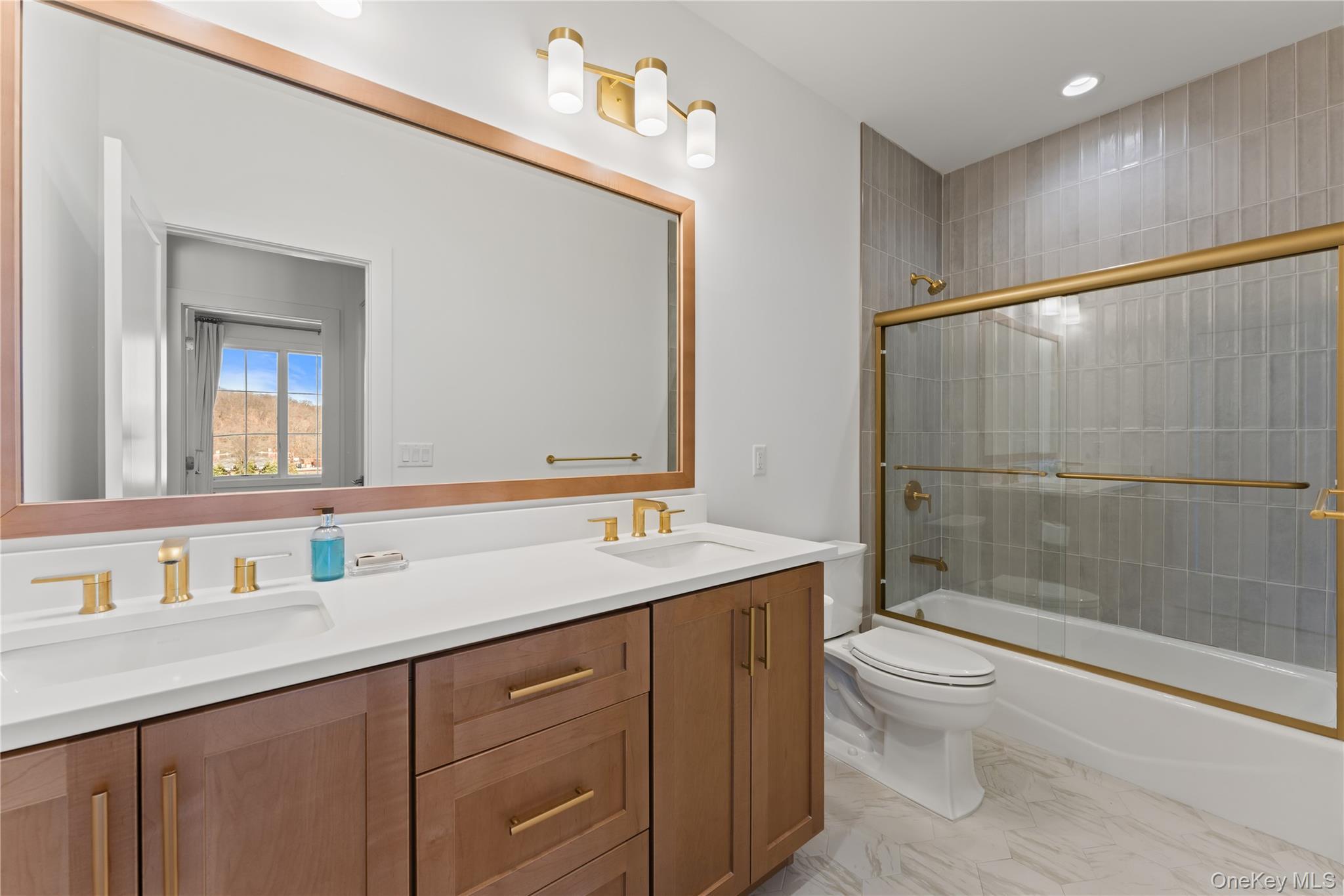 Condo Lila  Westchester County, NY 10514, MLS-984583-16