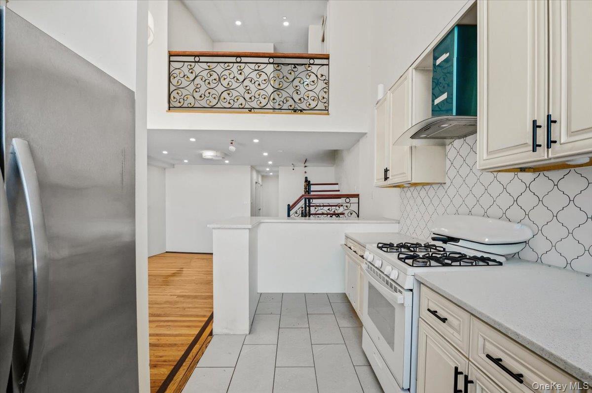Single Family Sutphin Boulevard Queens, NY 11435, MLS-984590-11