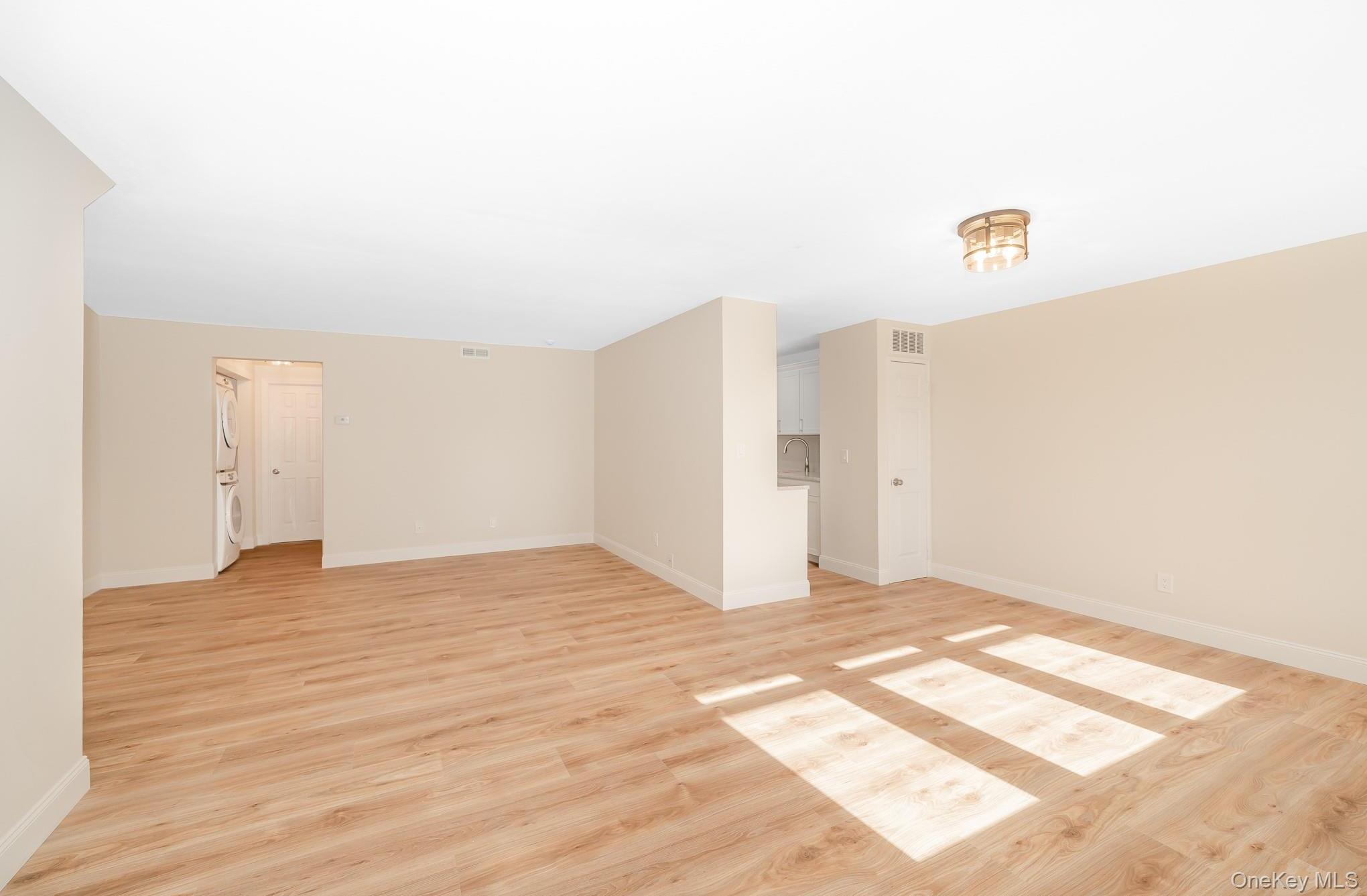 Condo Artist Lake Suffolk County, NY 11953, MLS-984624-15