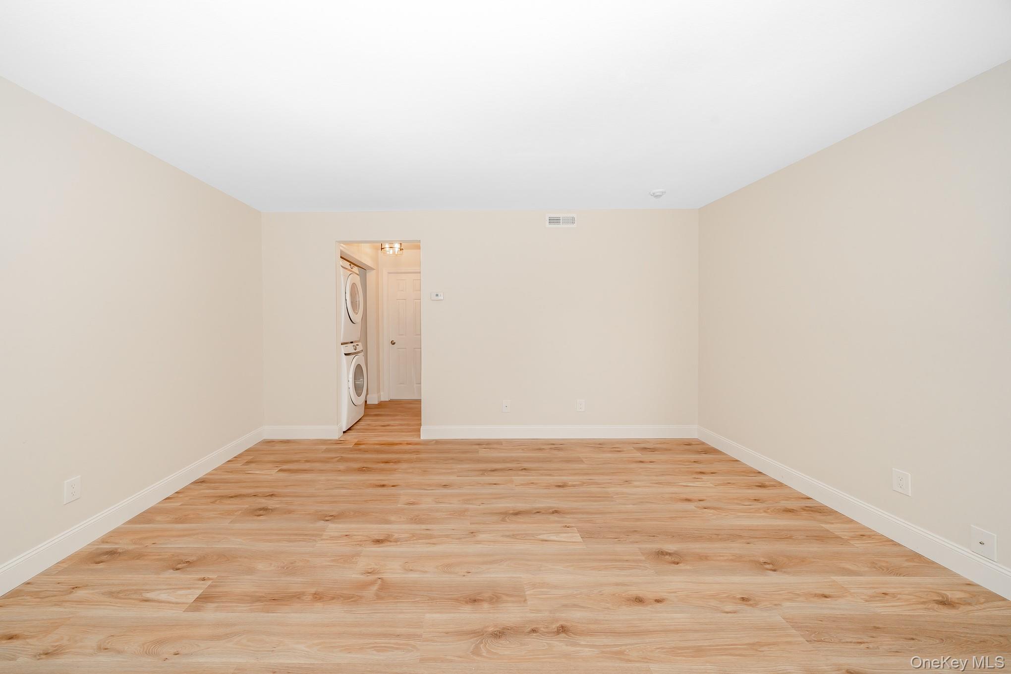 Condo Artist Lake Suffolk County, NY 11953, MLS-984624-16