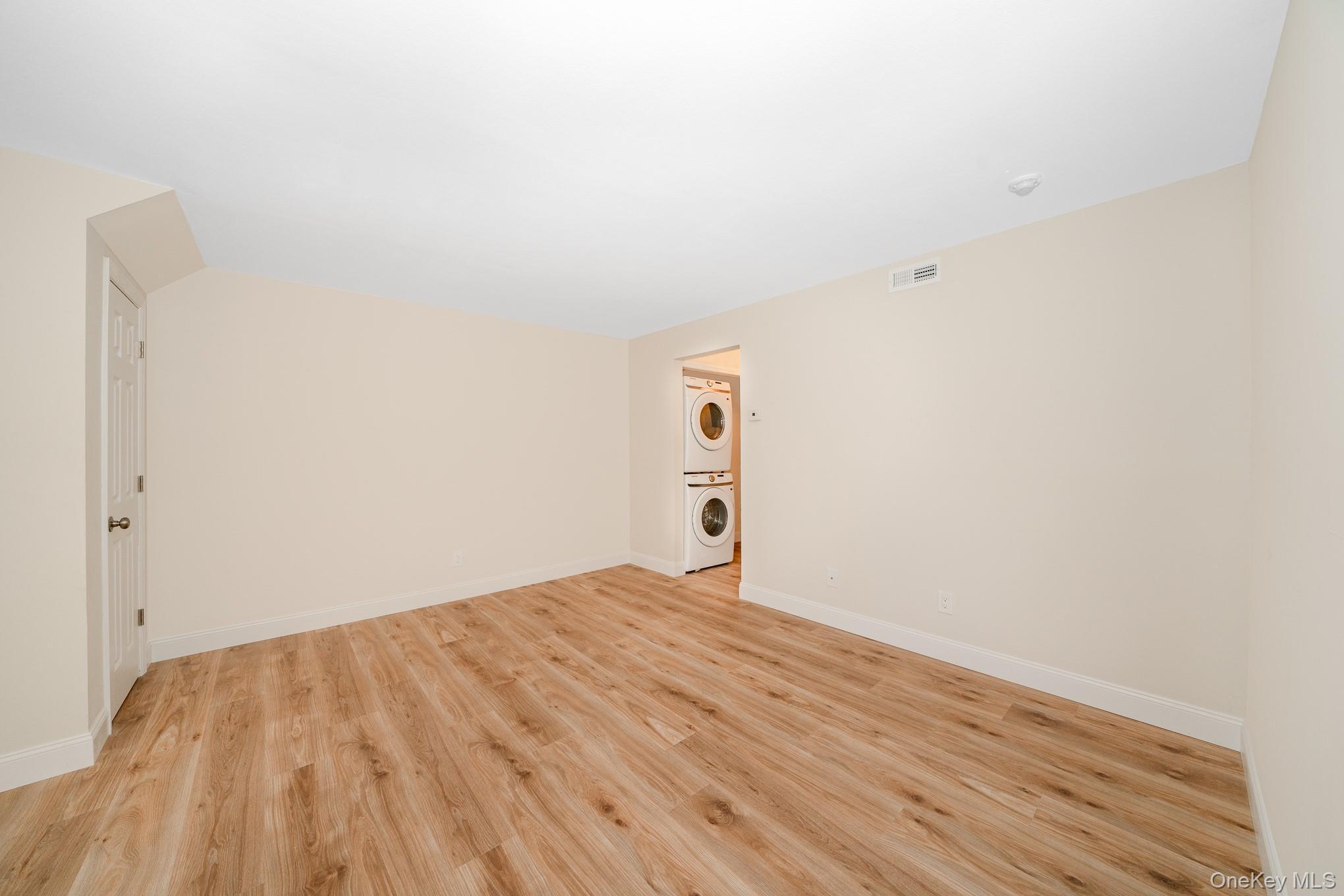 Condo Artist Lake Suffolk County, NY 11953, MLS-984624-17