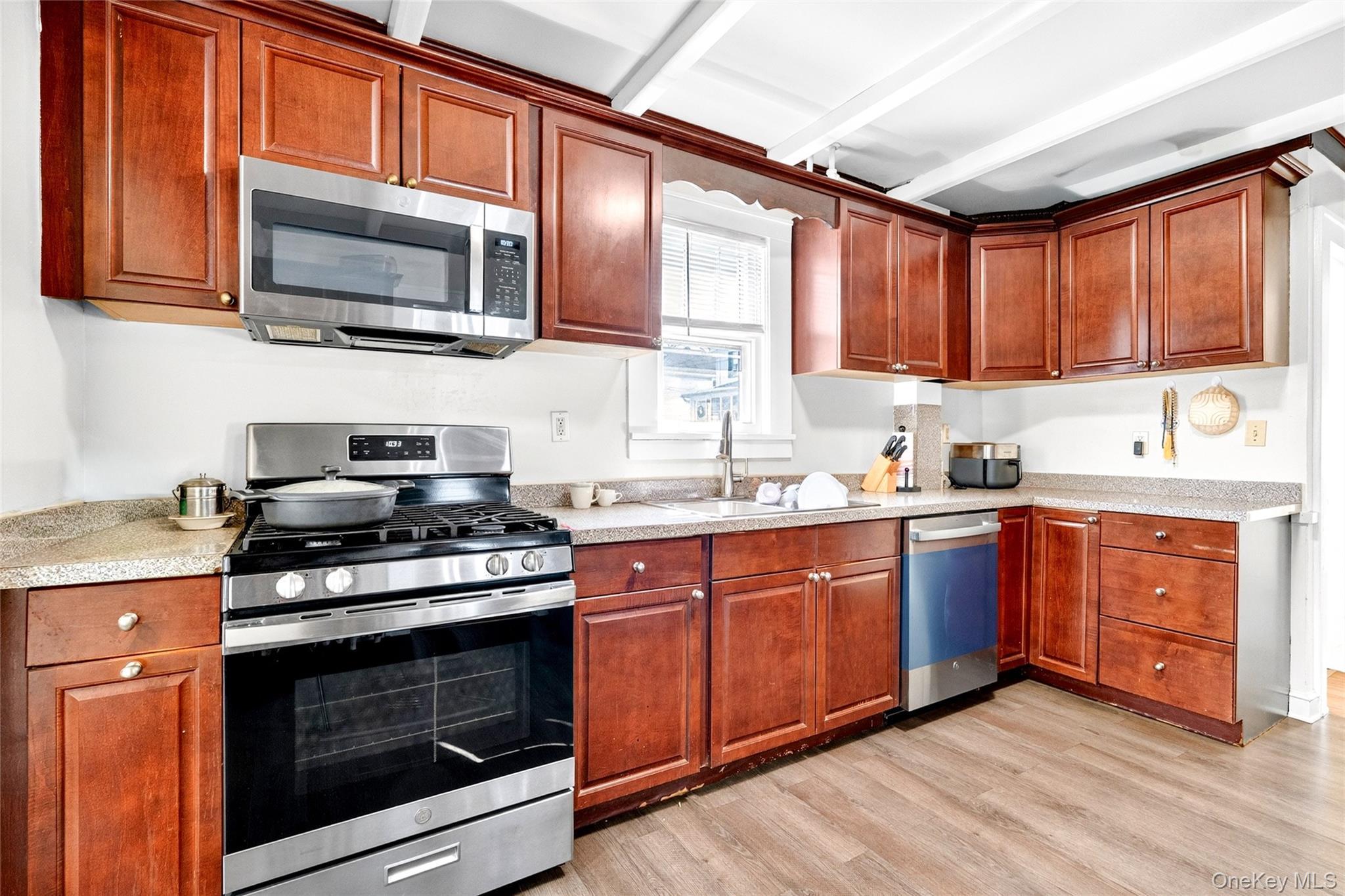 Single Family Stone  Orange County, NY 12550, MLS-984665-8