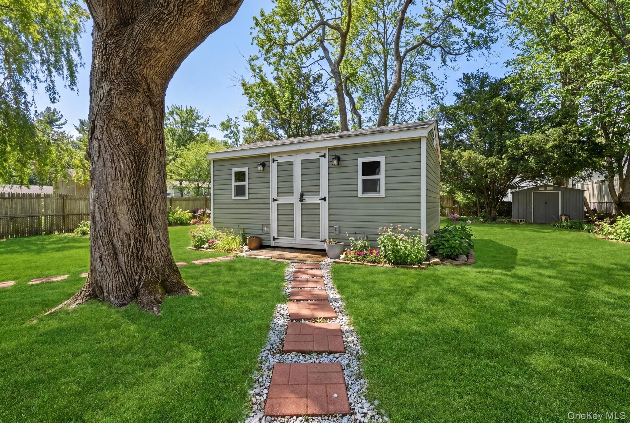 Single Family Glenwood  Suffolk County, NY 11743, MLS-984671-20