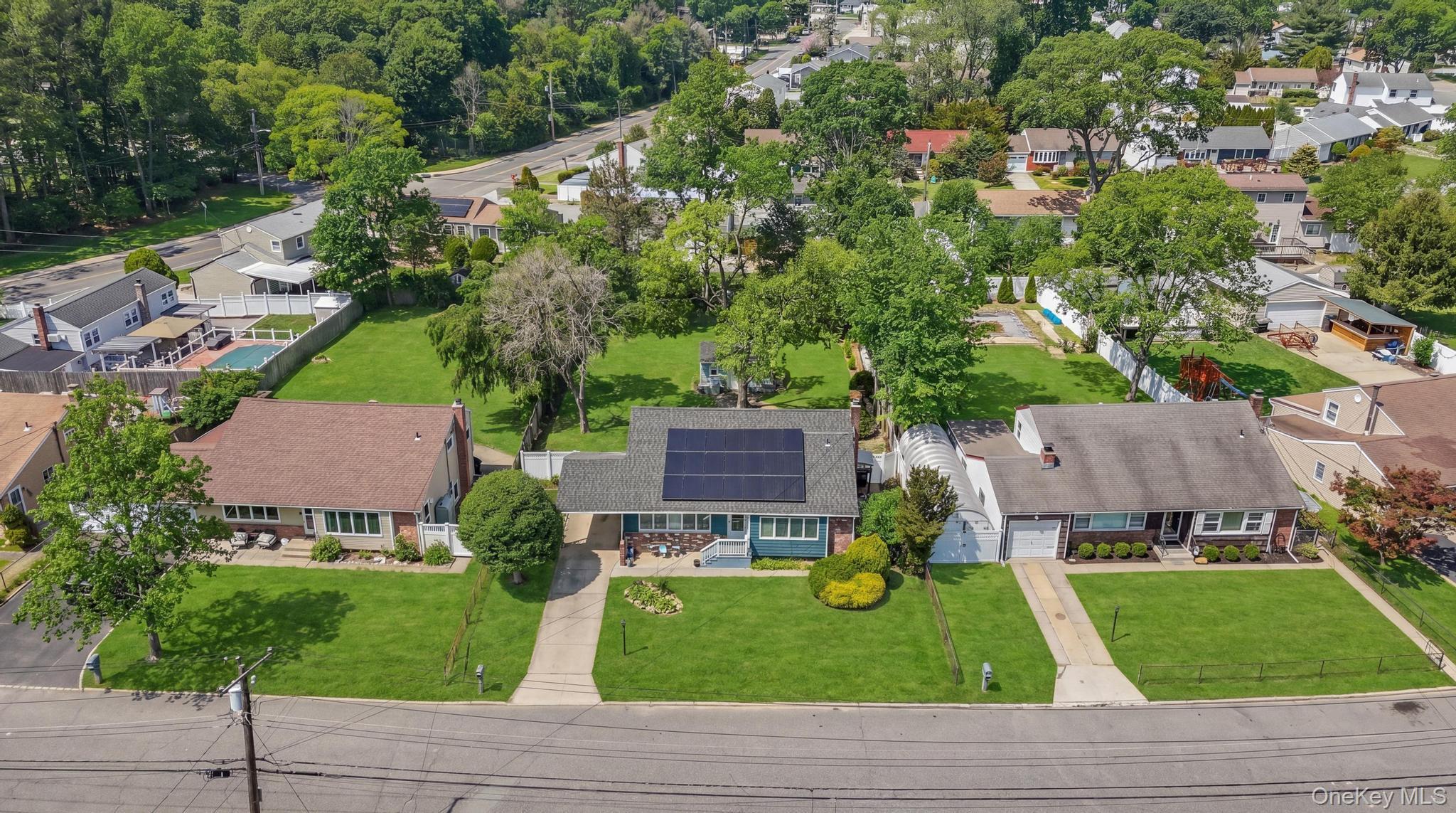 Single Family Glenwood  Suffolk County, NY 11743, MLS-984671-24