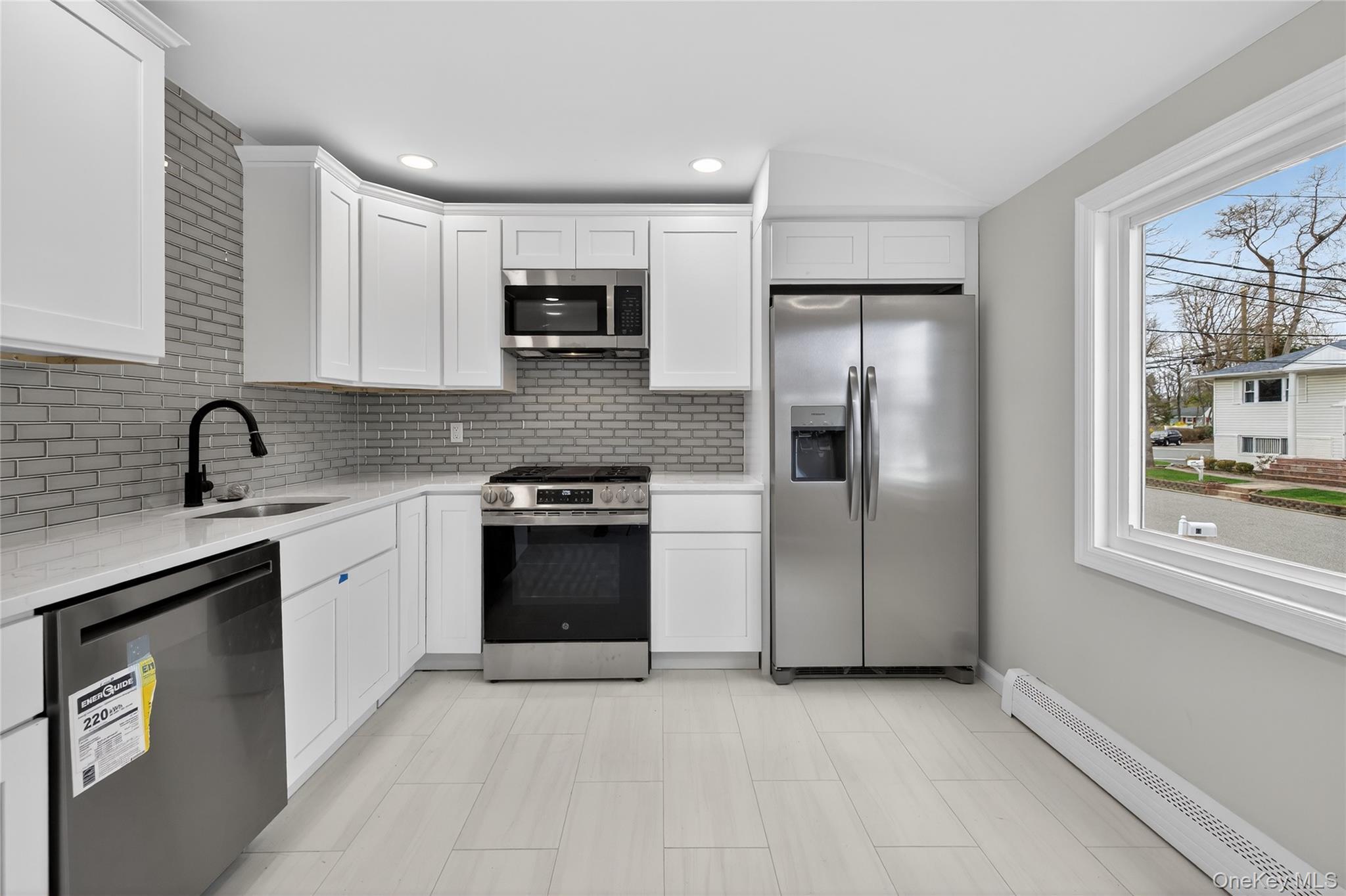 Single Family Lindsay  Suffolk County, NY 11743, MLS-984687-11