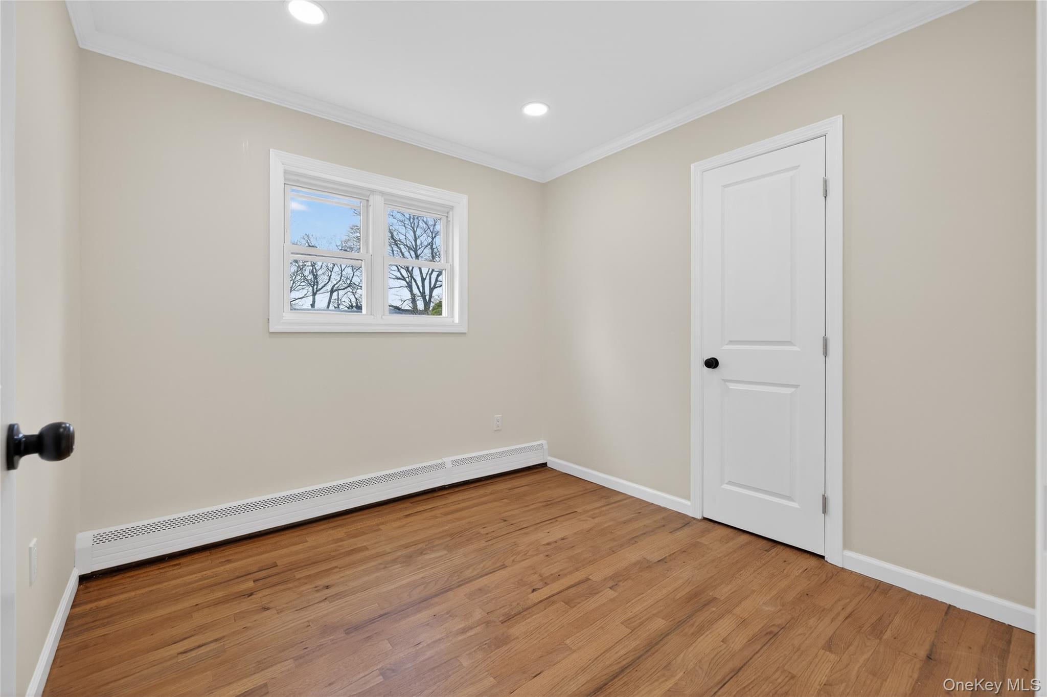 Single Family Lindsay  Suffolk County, NY 11743, MLS-984687-14