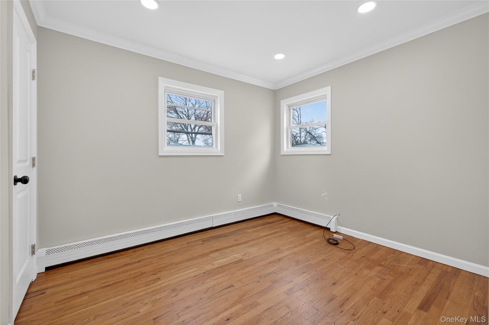 Single Family Lindsay  Suffolk County, NY 11743, MLS-984687-16