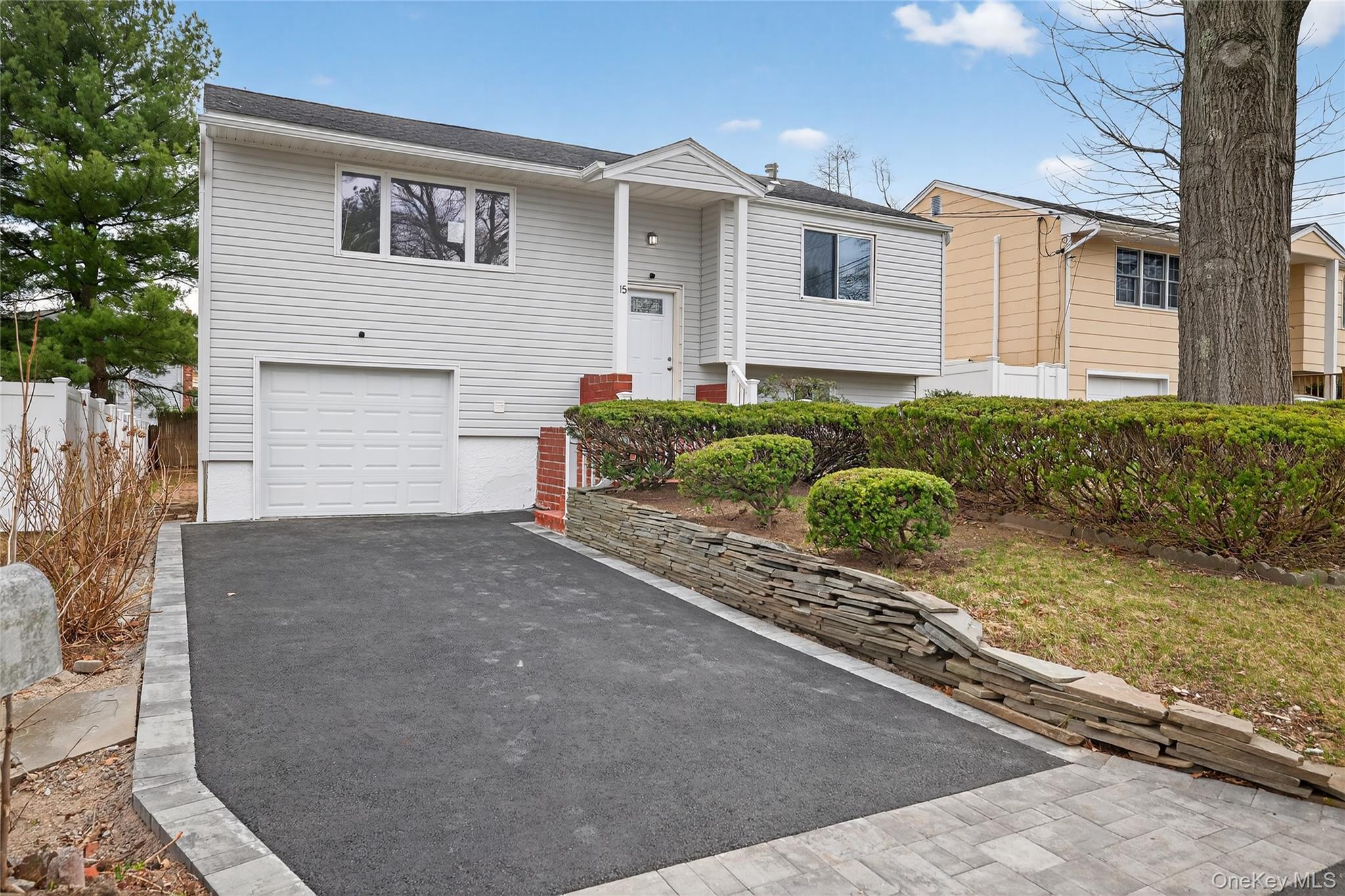 Single Family Lindsay  Suffolk County, NY 11743, MLS-984687-2