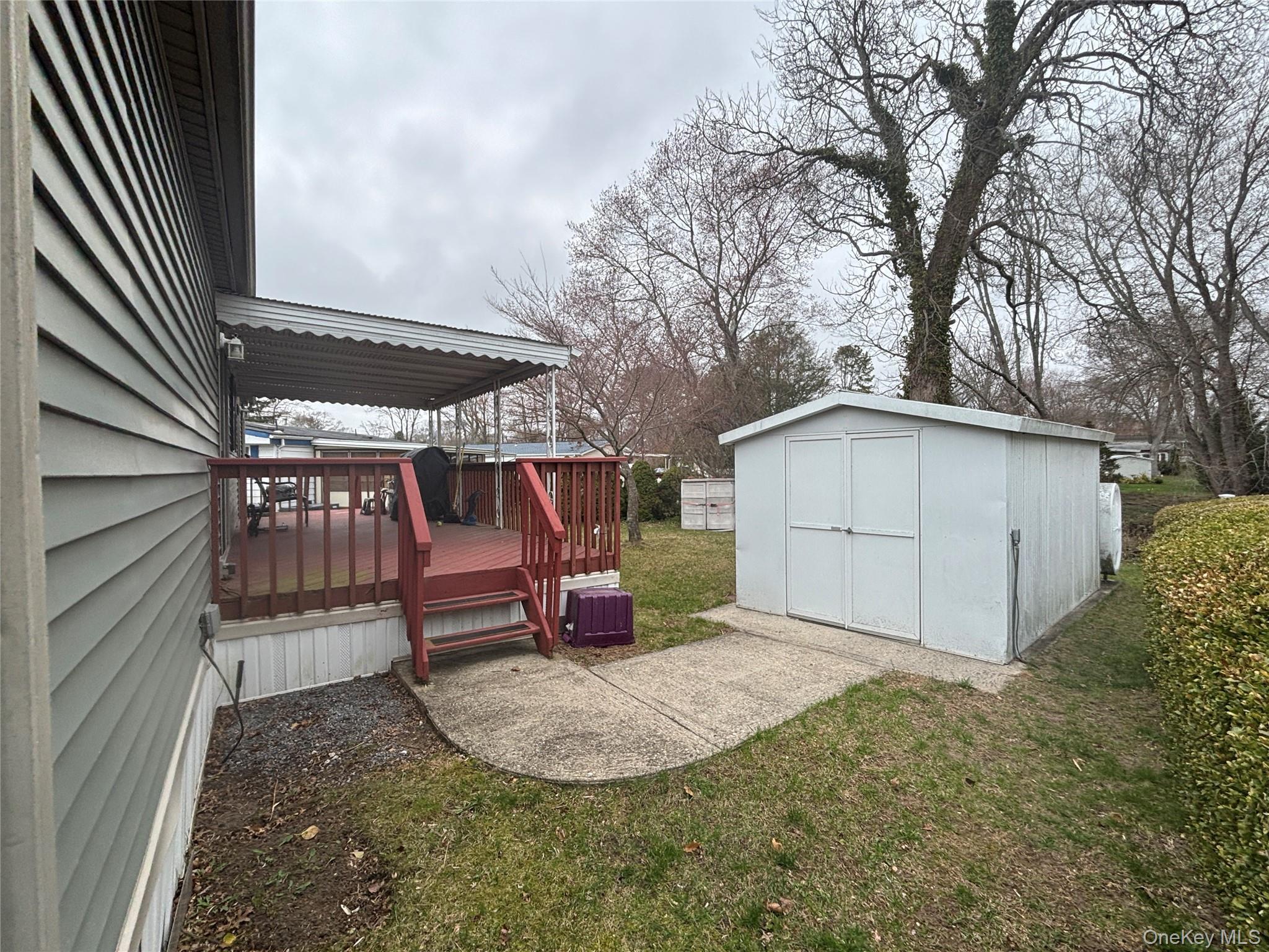 Single Family Old Country Suffolk County, NY 11901, MLS-984696-7