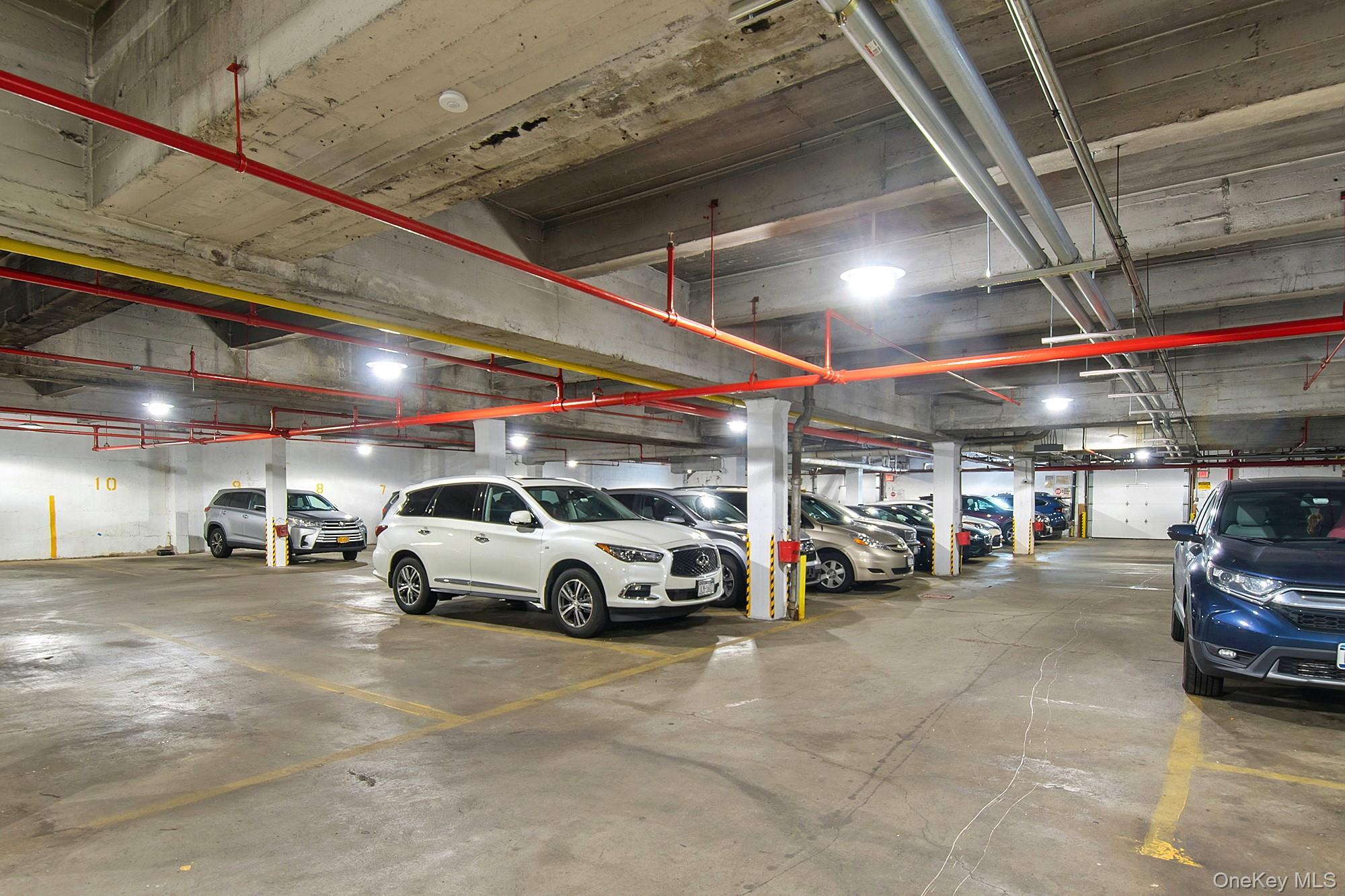 Coop Kappock  Bronx, NY 10463, MLS-984697-21