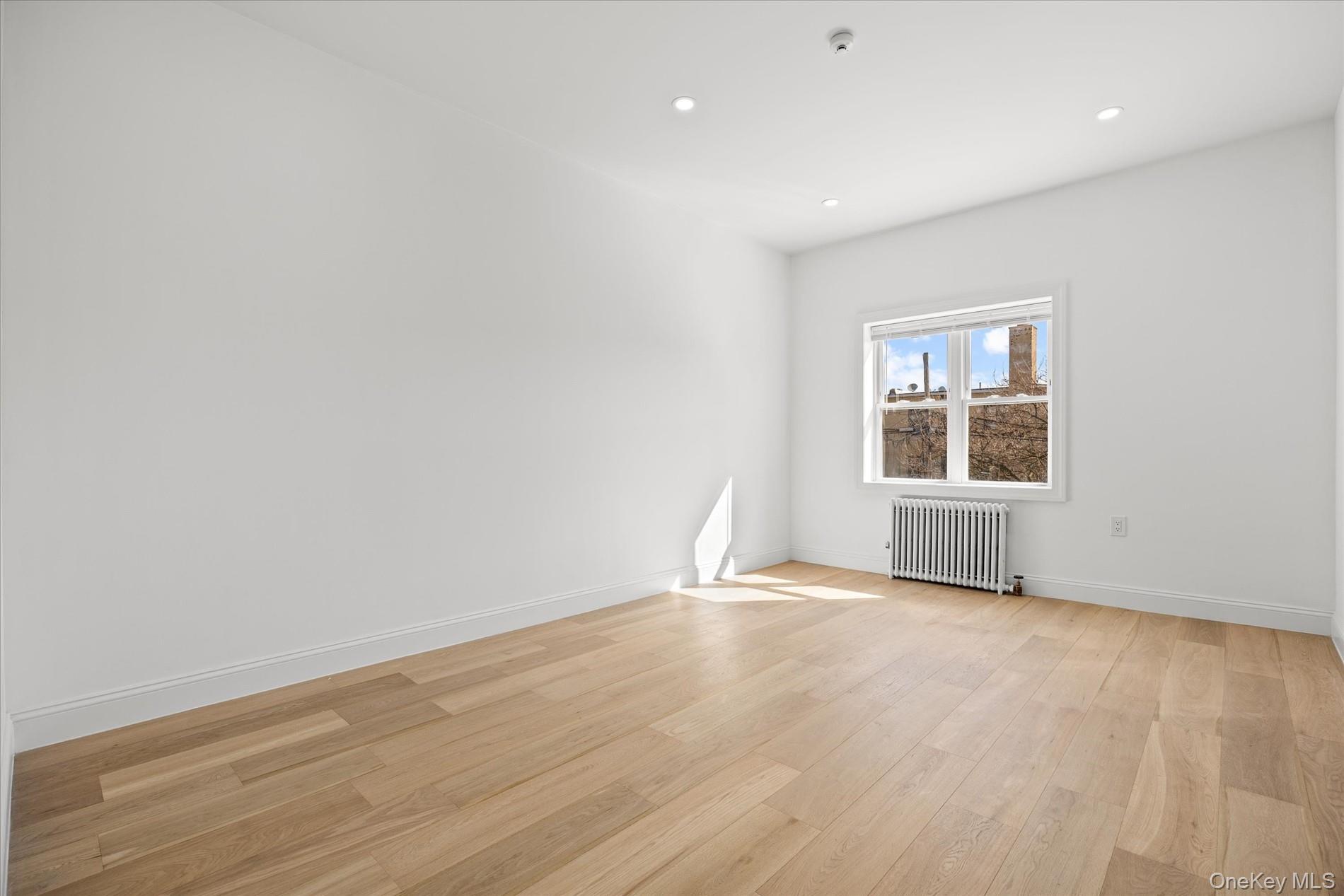 Single Family 183  Queens, NY 11423, MLS-984721-18