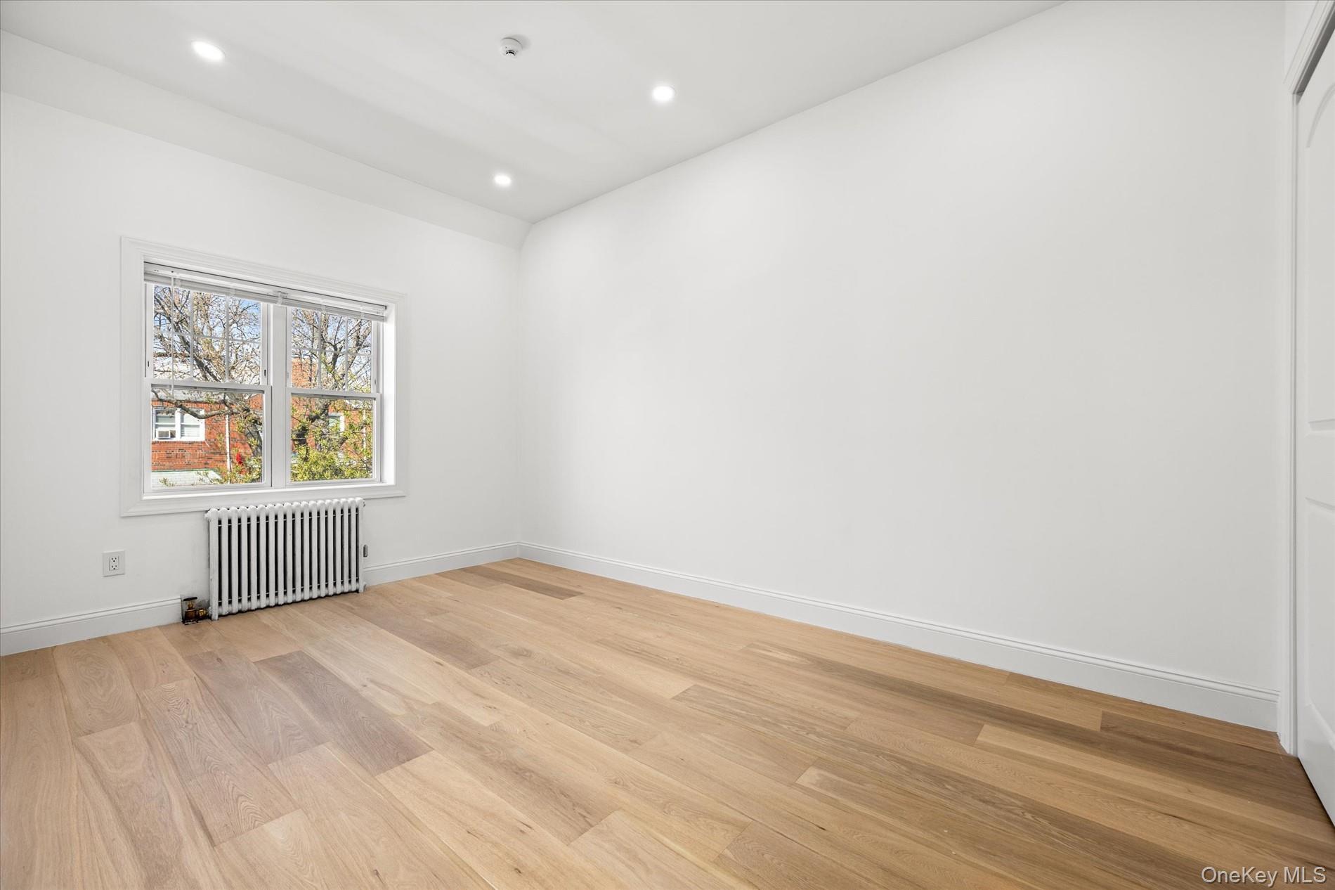 Single Family 183  Queens, NY 11423, MLS-984721-20