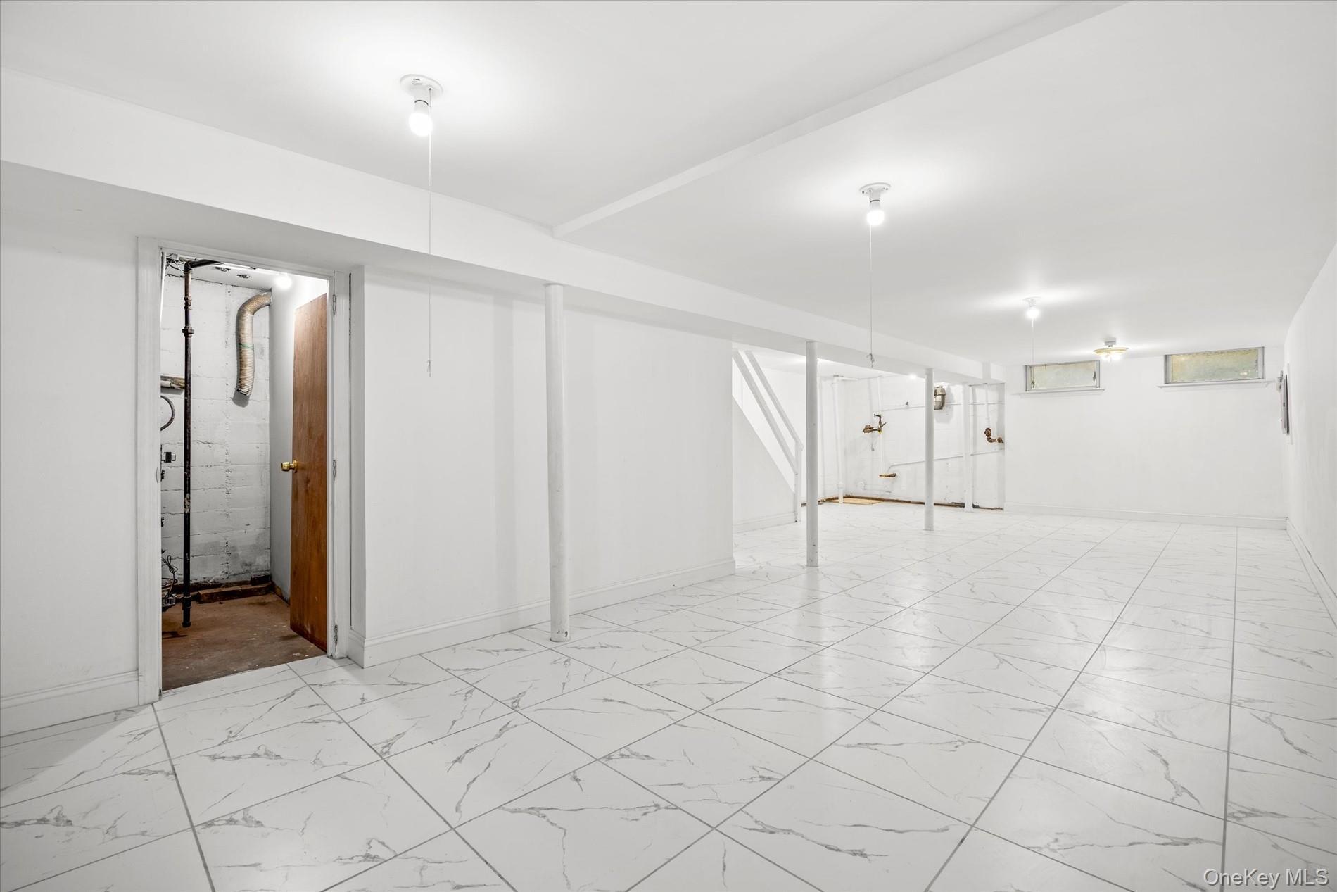 Single Family 183  Queens, NY 11423, MLS-984721-29