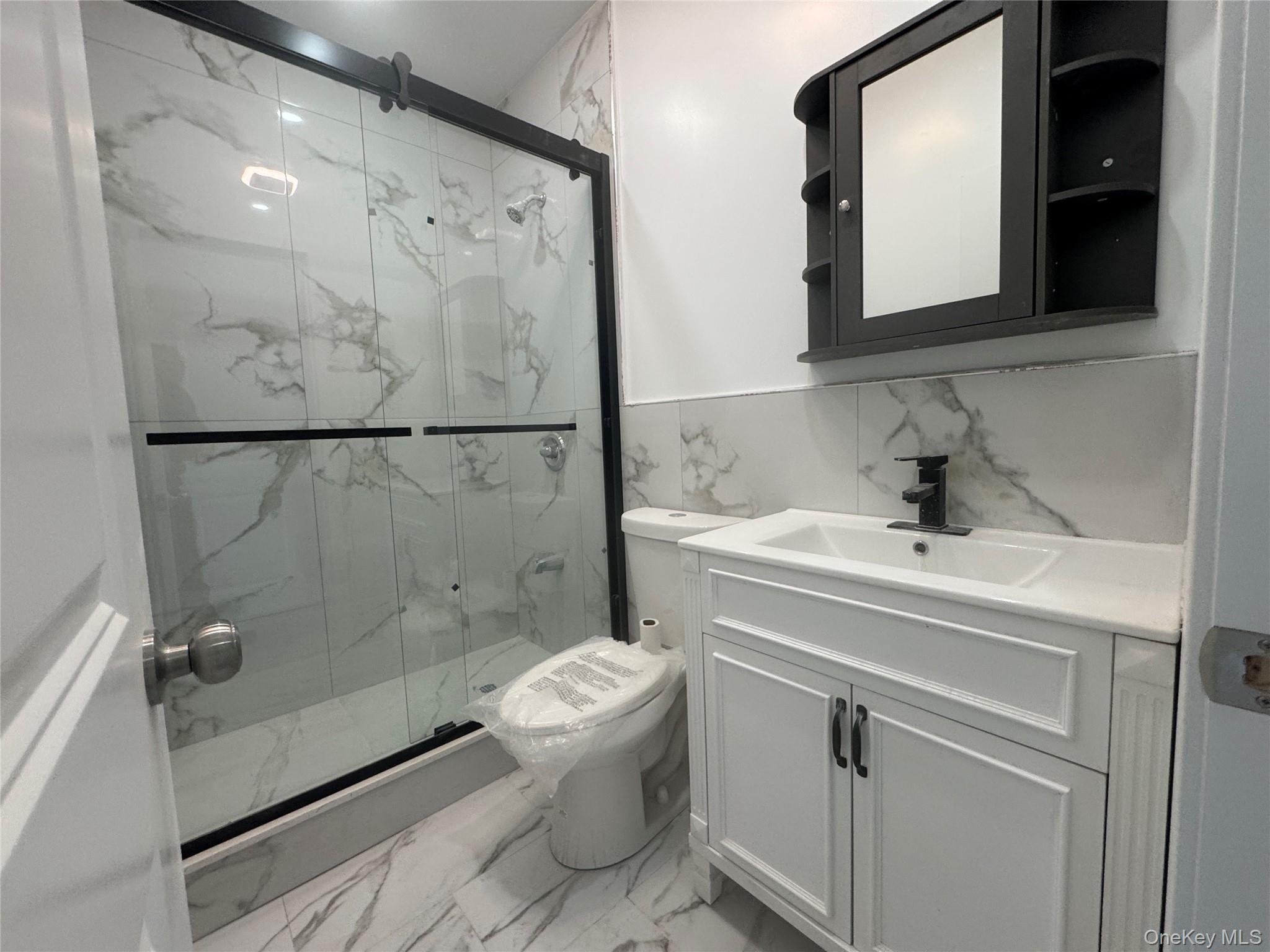 Single Family 88th Avenue Queens, NY 11421, MLS-984728-19