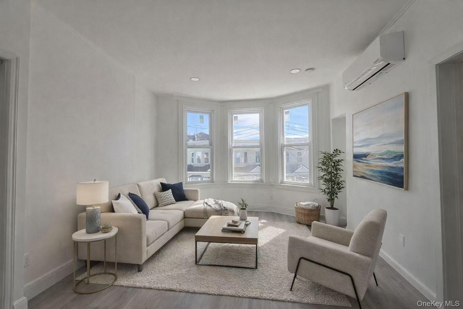 Single Family 88th Avenue Queens, NY 11421, MLS-984728-21