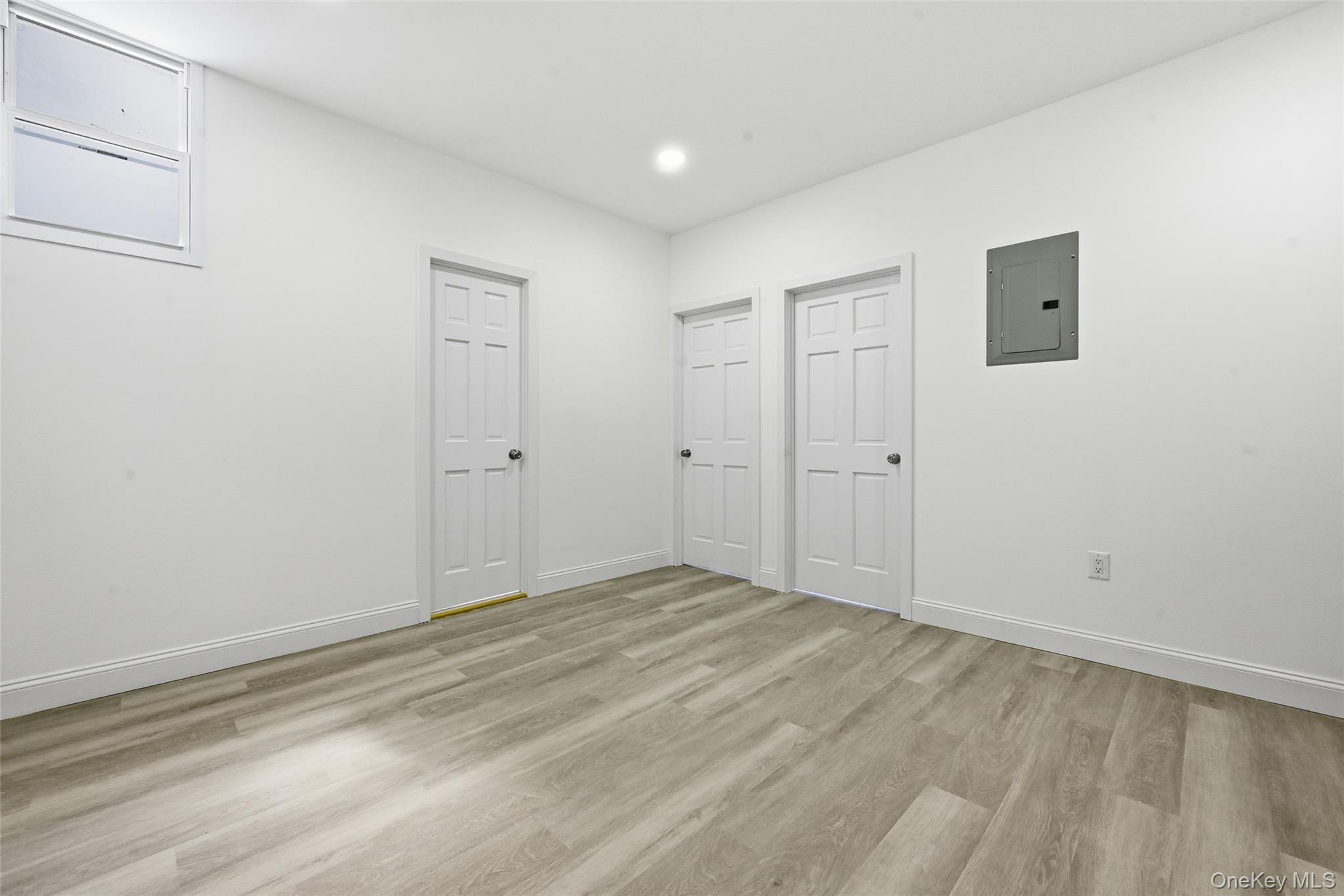 Single Family 88th Avenue Queens, NY 11421, MLS-984728-31