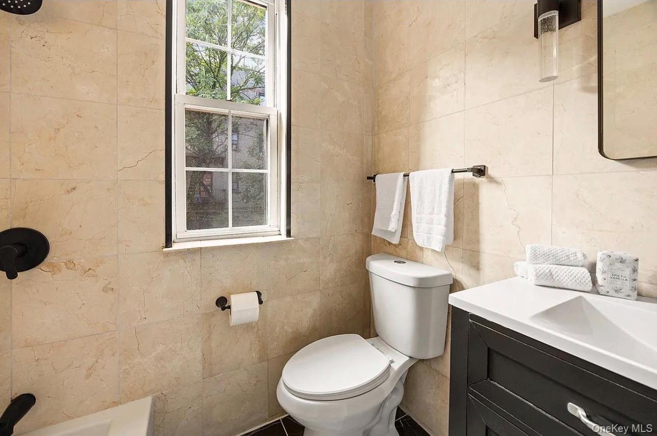 Single Family Lincoln  Brooklyn, NY 11233, MLS-984738-9