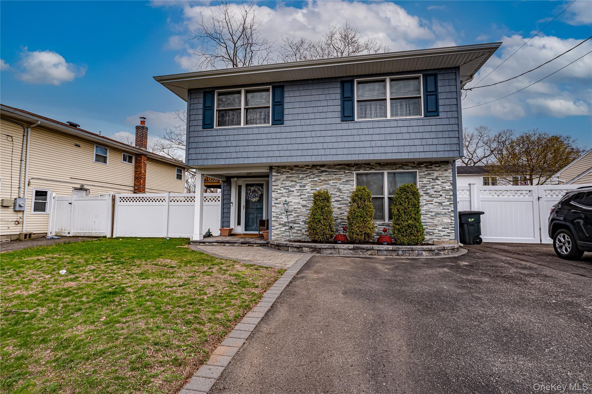 Single Family Leigh  Suffolk County, NY 11743, MLS-984740-25