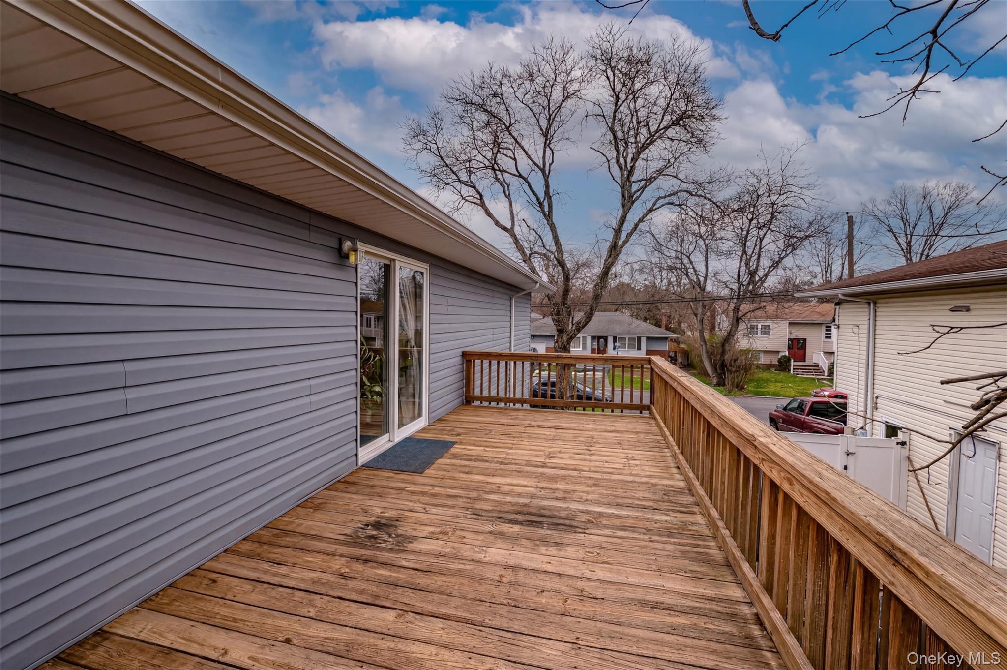 Single Family Leigh  Suffolk County, NY 11743, MLS-984740-27