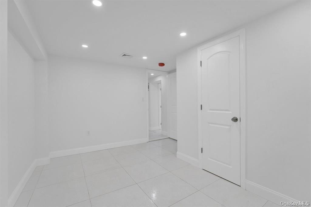 Single Family Brighton 10th  Brooklyn, NY 11235, MLS-984743-16