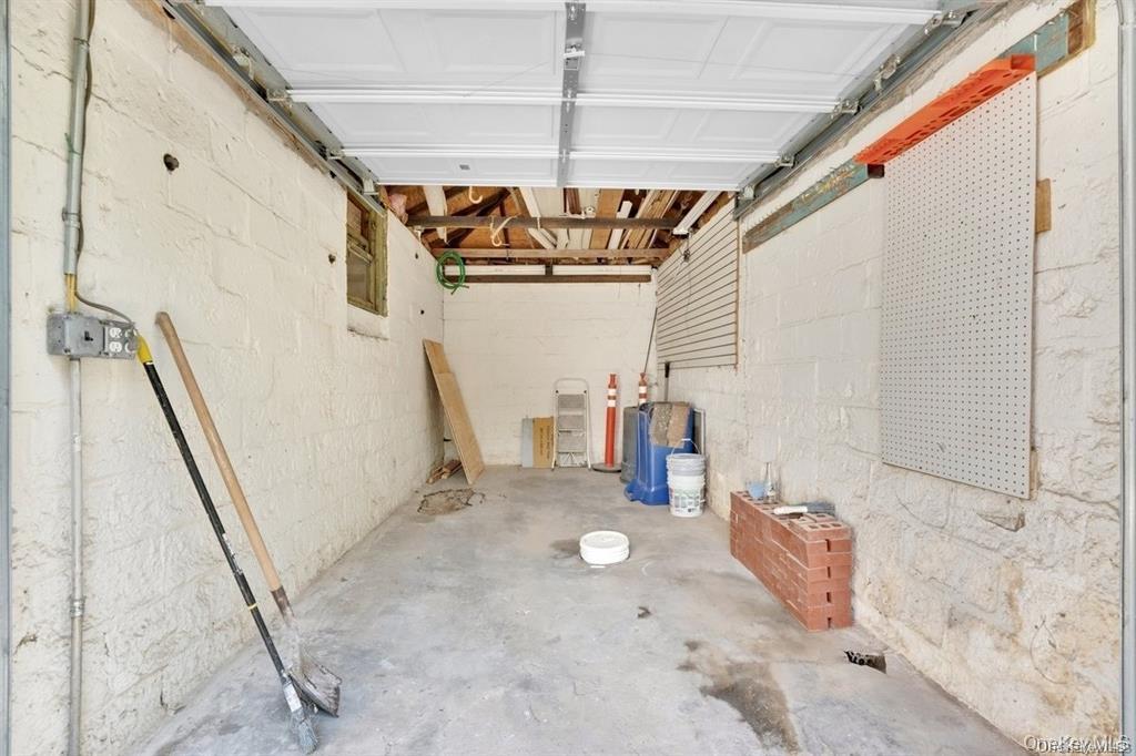 Single Family Brighton 10th  Brooklyn, NY 11235, MLS-984743-21