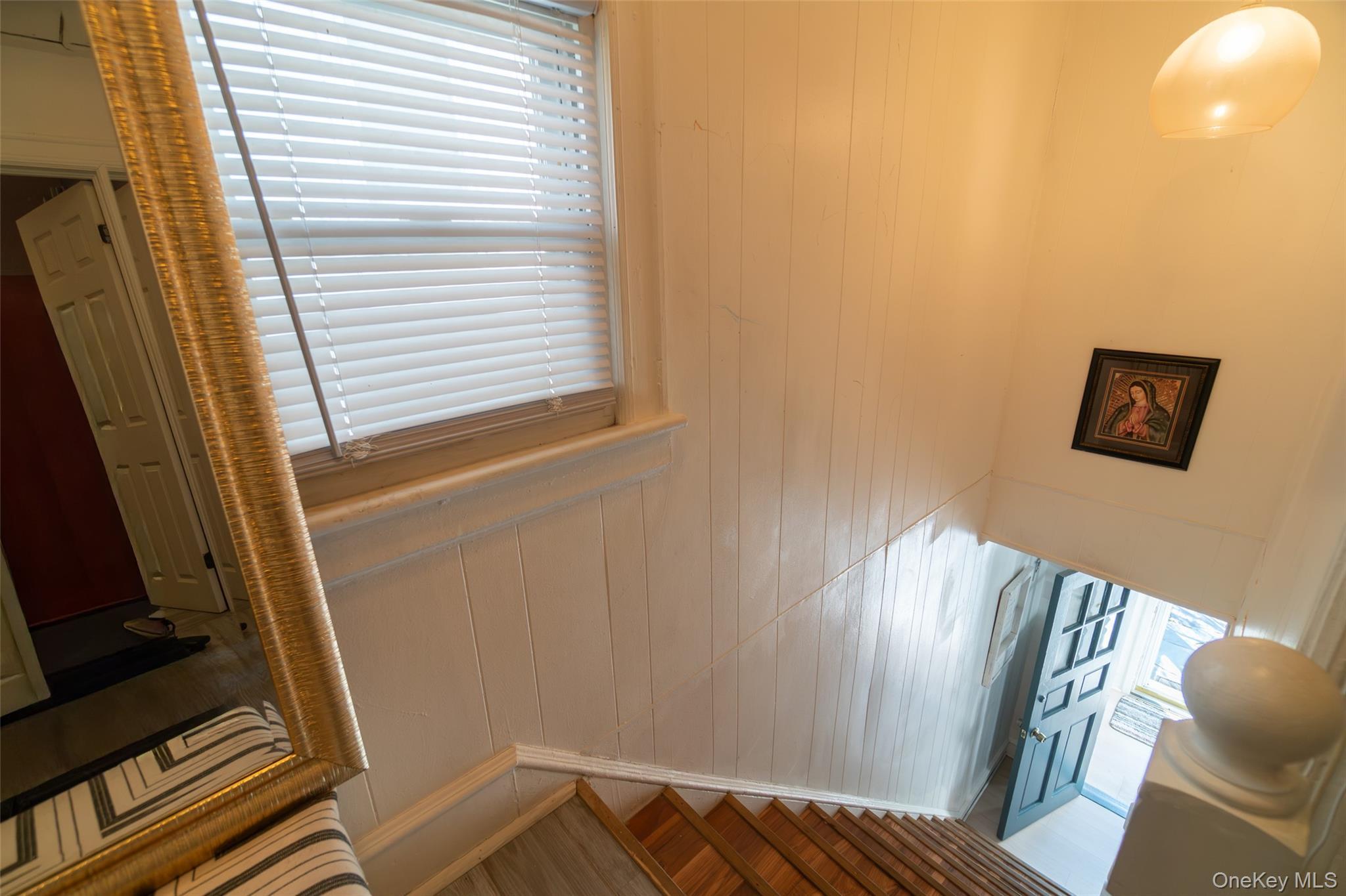 Single Family Linden  Nassau County, NY 11550, MLS-984746-23