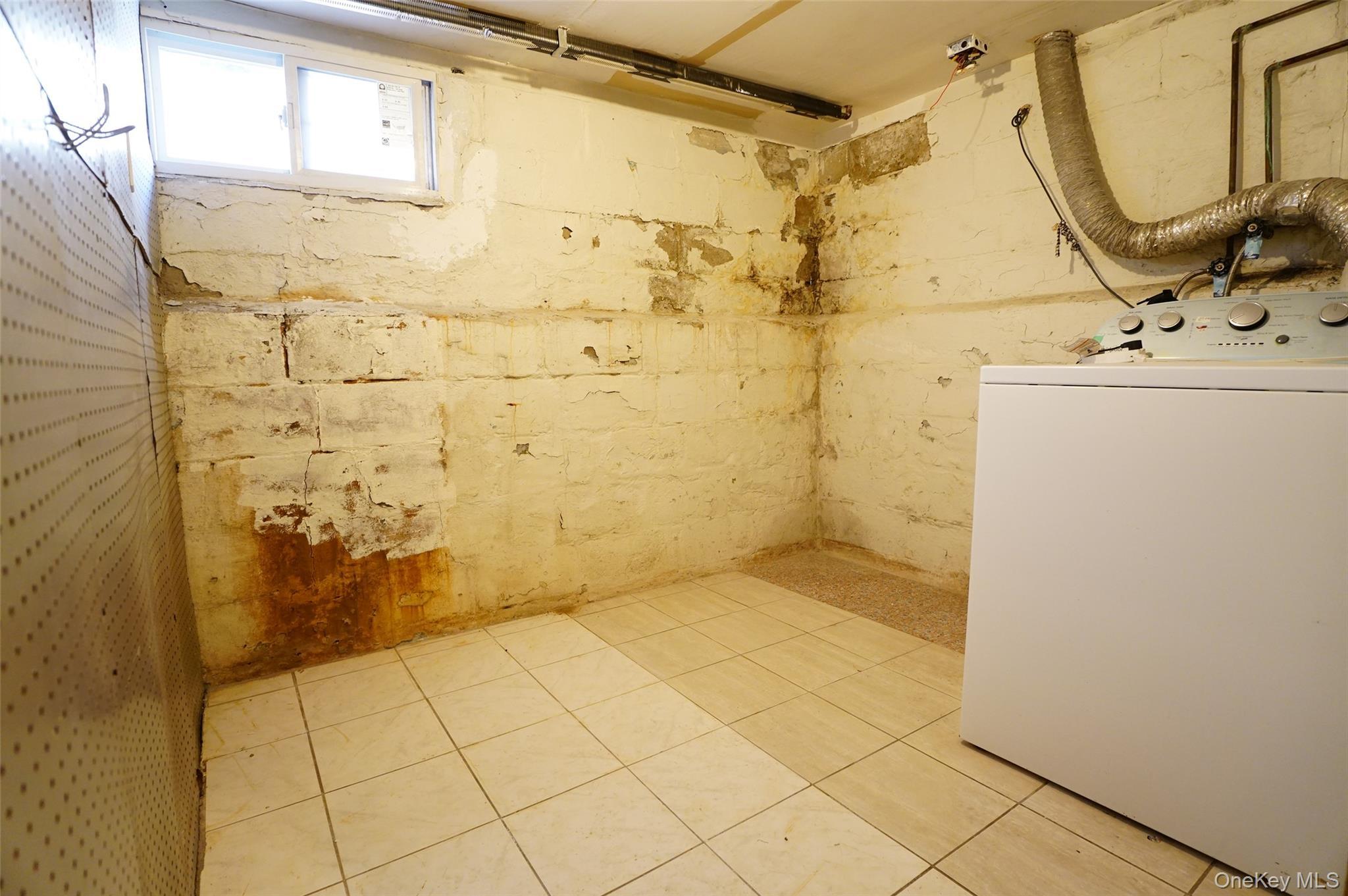Single Family 163rd Street  Queens, NY 11358, MLS-984749-19