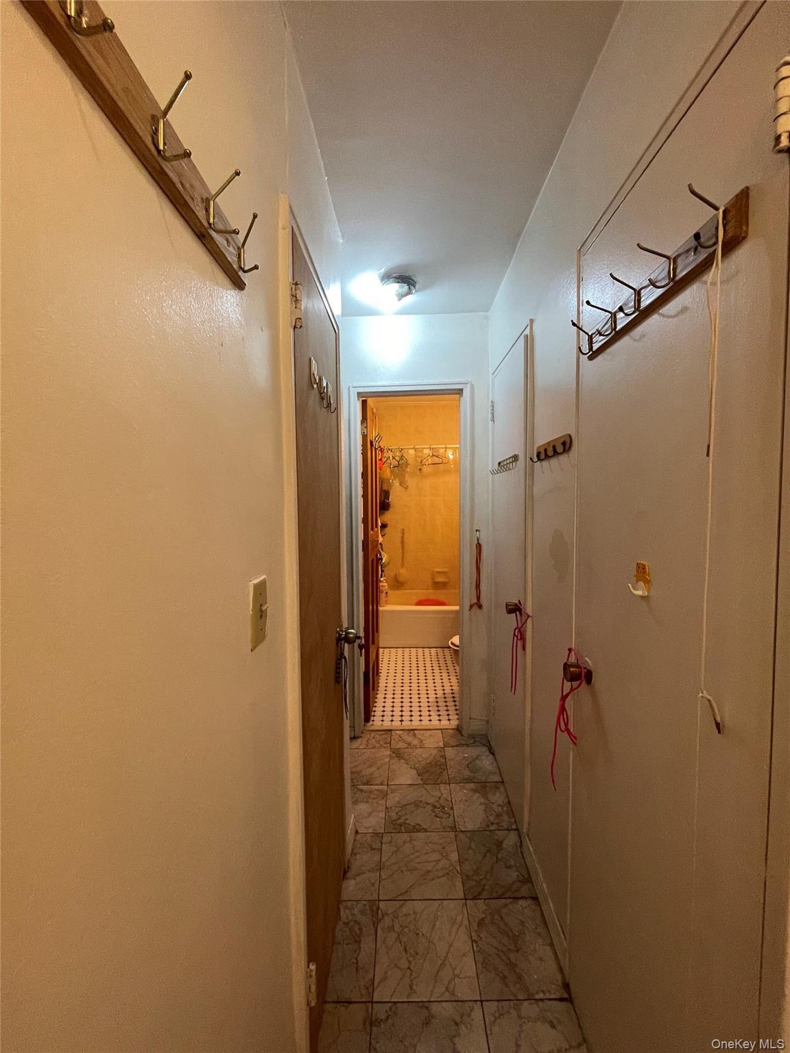 Coop 175th Queens, NY 11432, MLS-984761-5