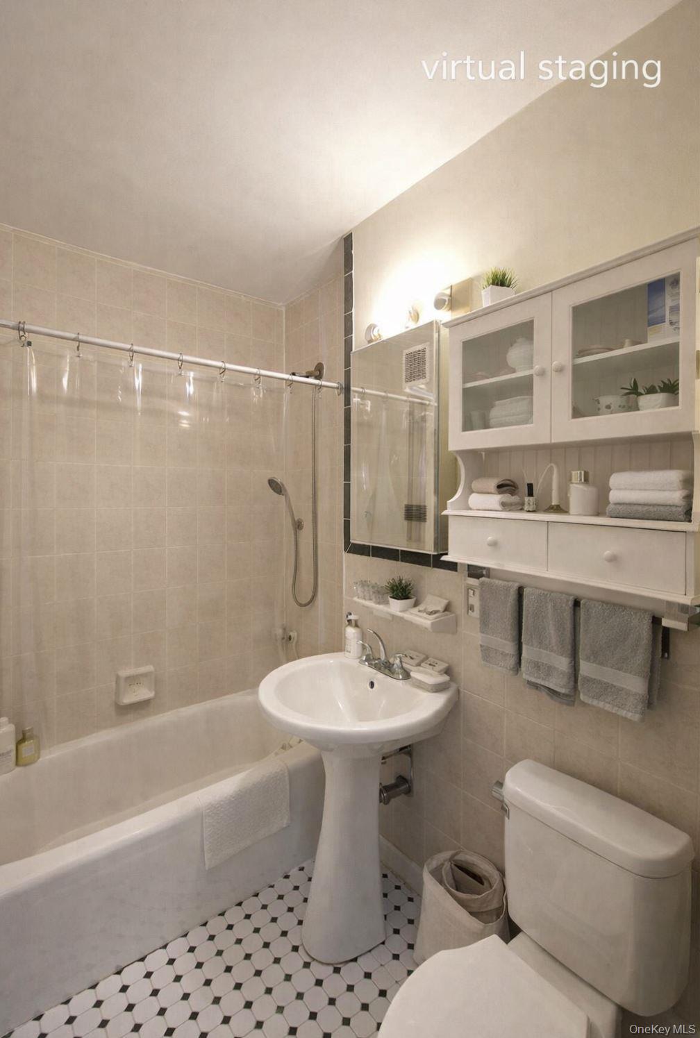 Coop 175th Queens, NY 11432, MLS-984761-9