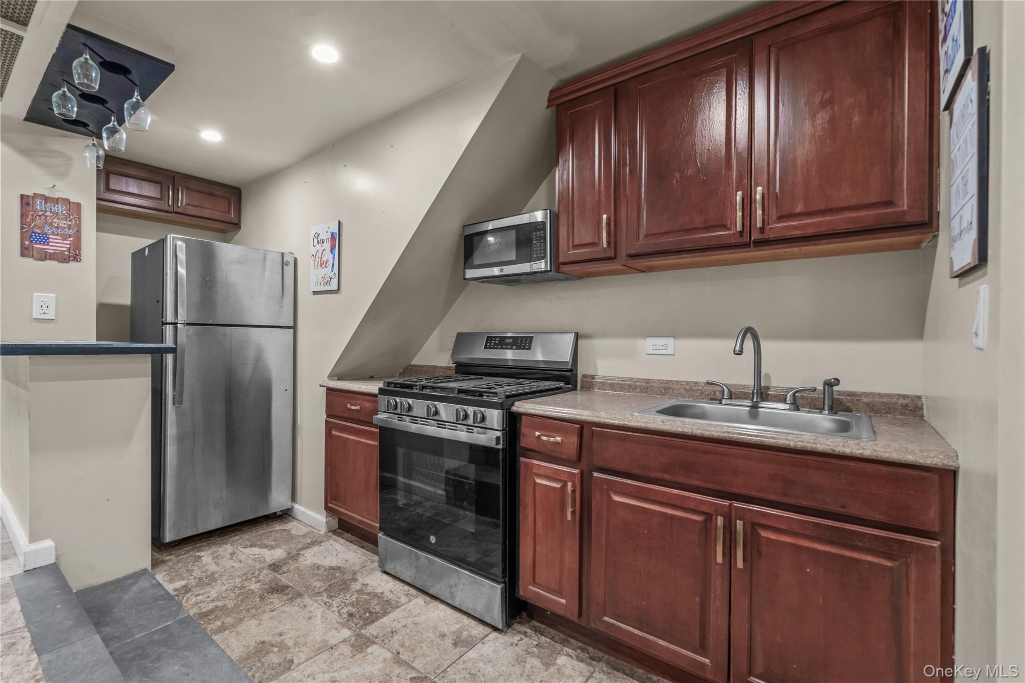 Single Family Utica  Brooklyn, NY 11234, MLS-984775-7