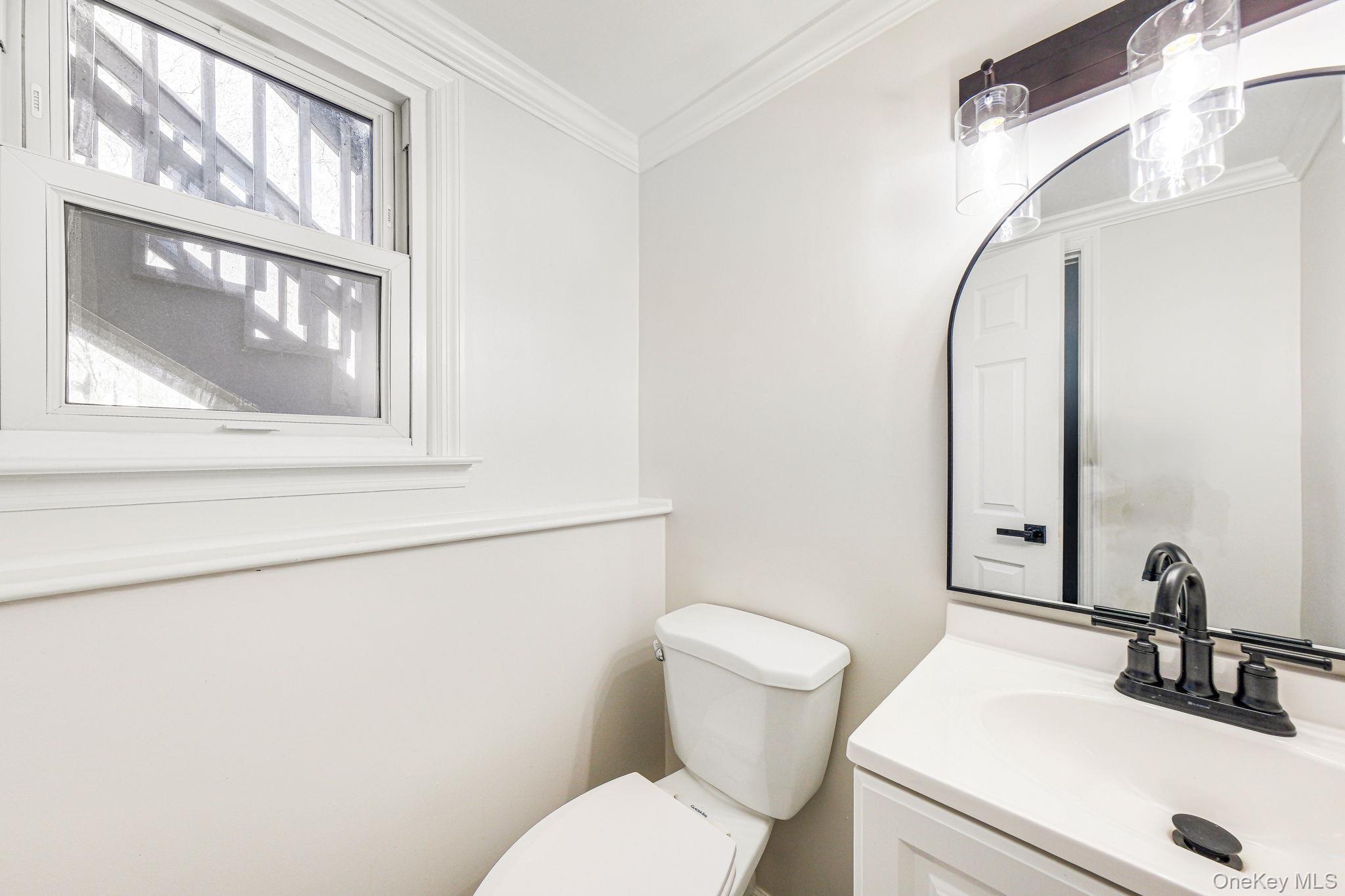 Single Family Whiteford  Dutchess County, NY 12569, MLS-984791-22