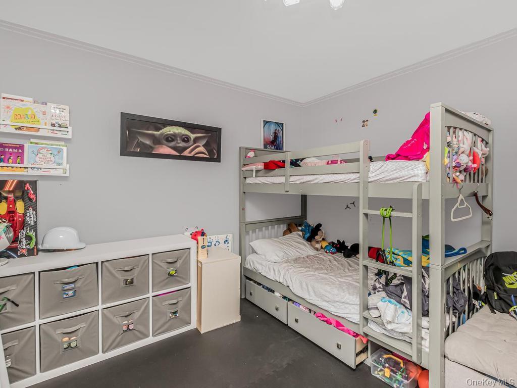 Coop Broadway  Bronx, NY 10471, MLS-984795-6