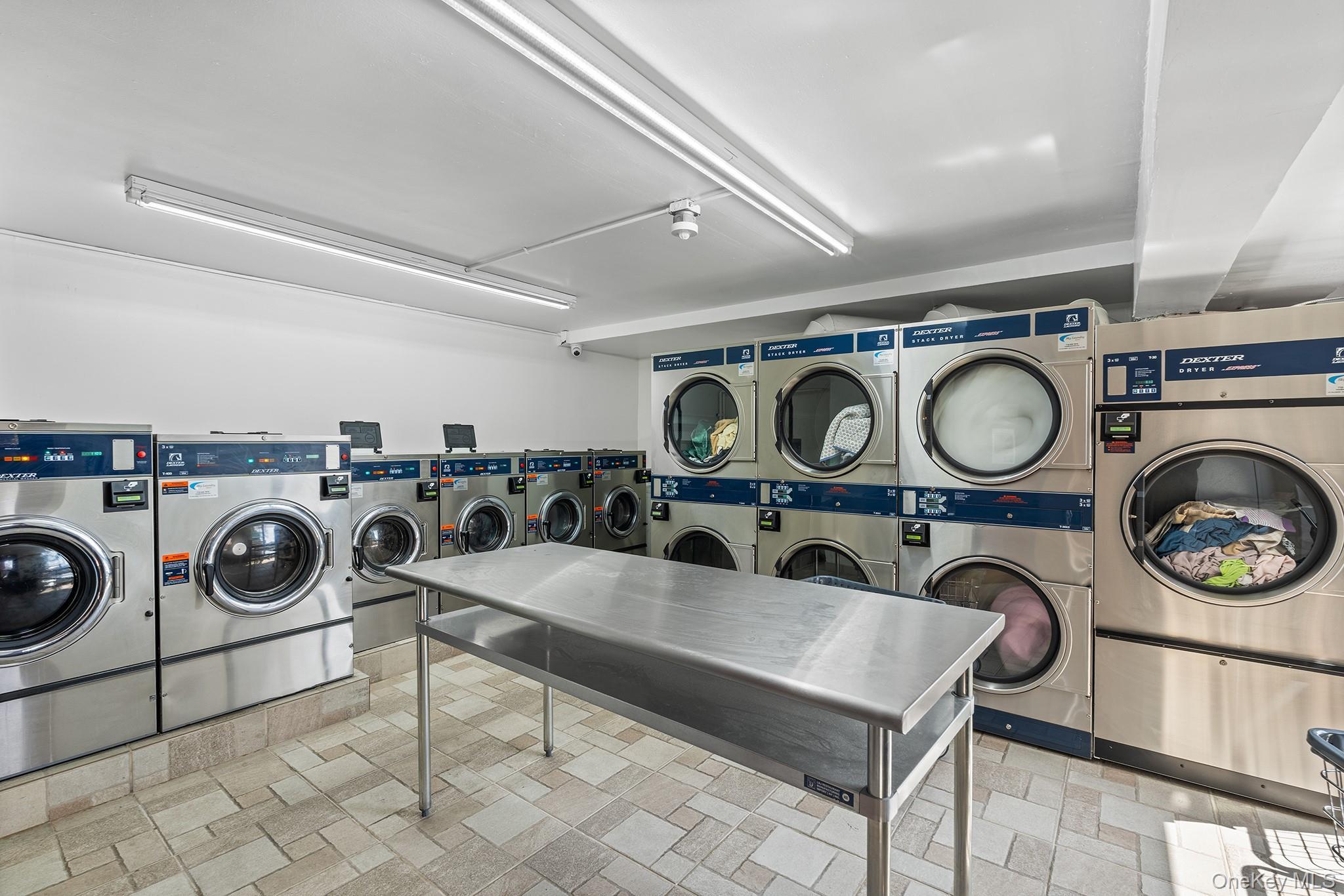 Coop Highland  Queens, NY 11432, MLS-984825-13