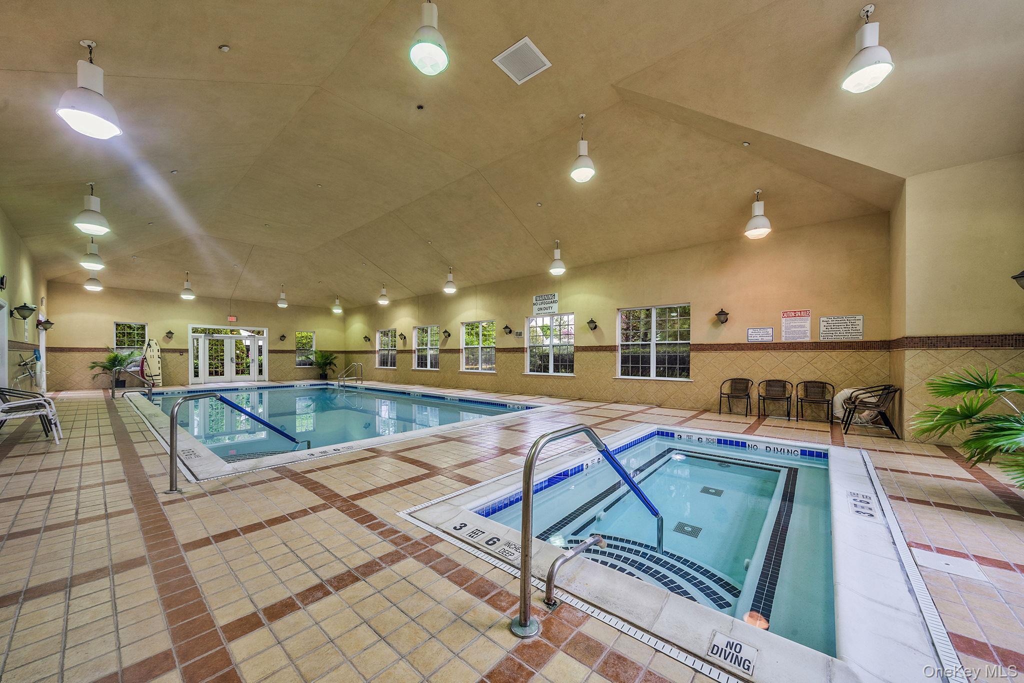 Single Family Oakhurst  Suffolk County, NY 11766, MLS-984832-39