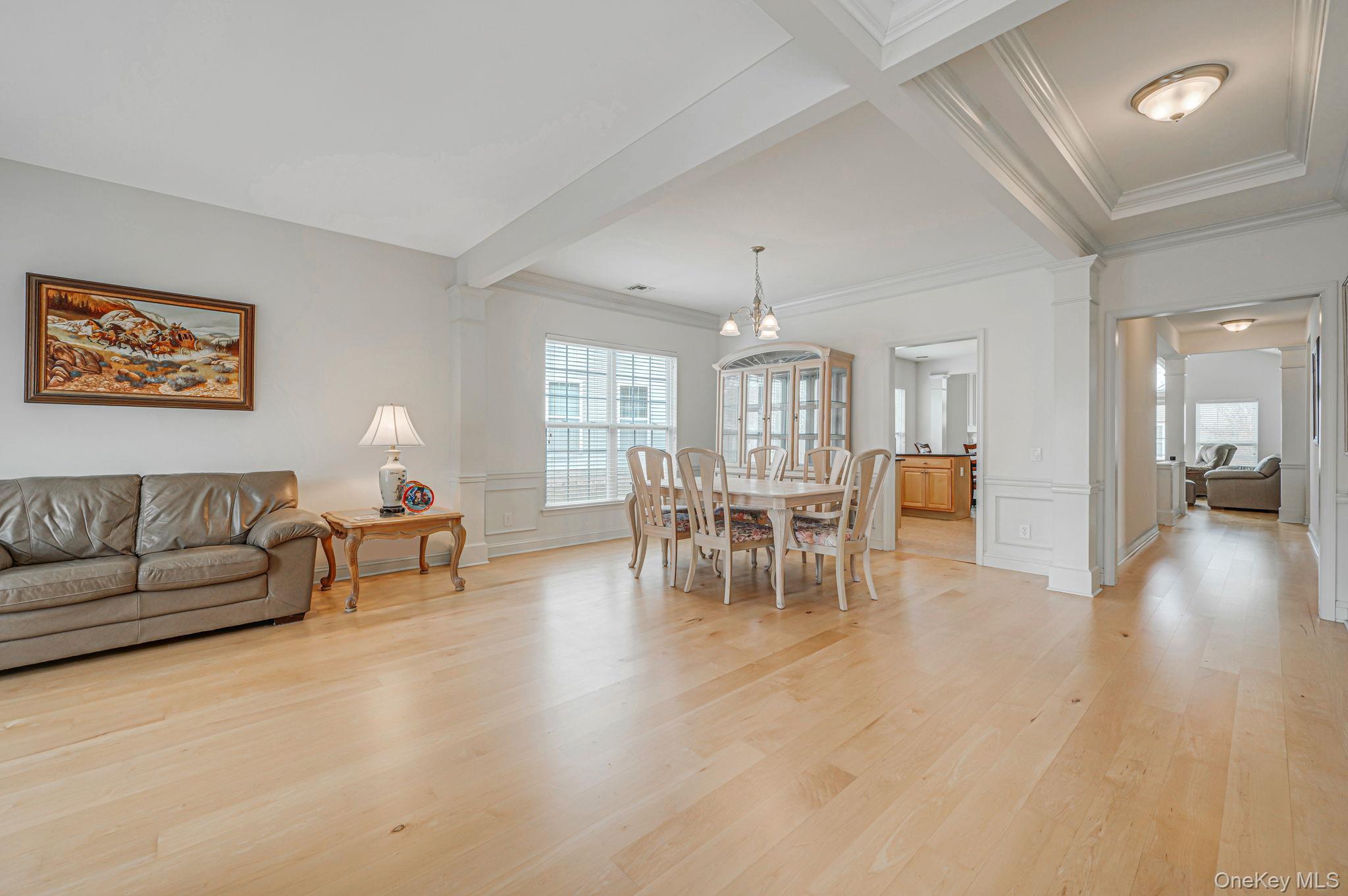 Single Family Oakhurst  Suffolk County, NY 11766, MLS-984832-7