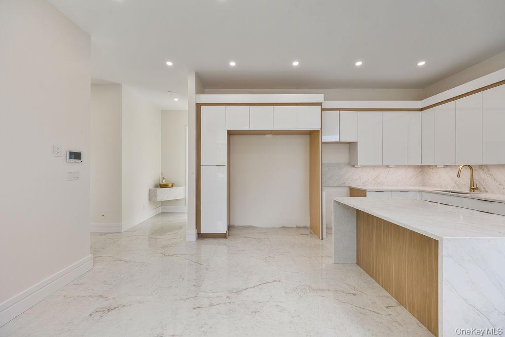 Condo Singer  Rockland County, NY 10977, MLS-984833-13