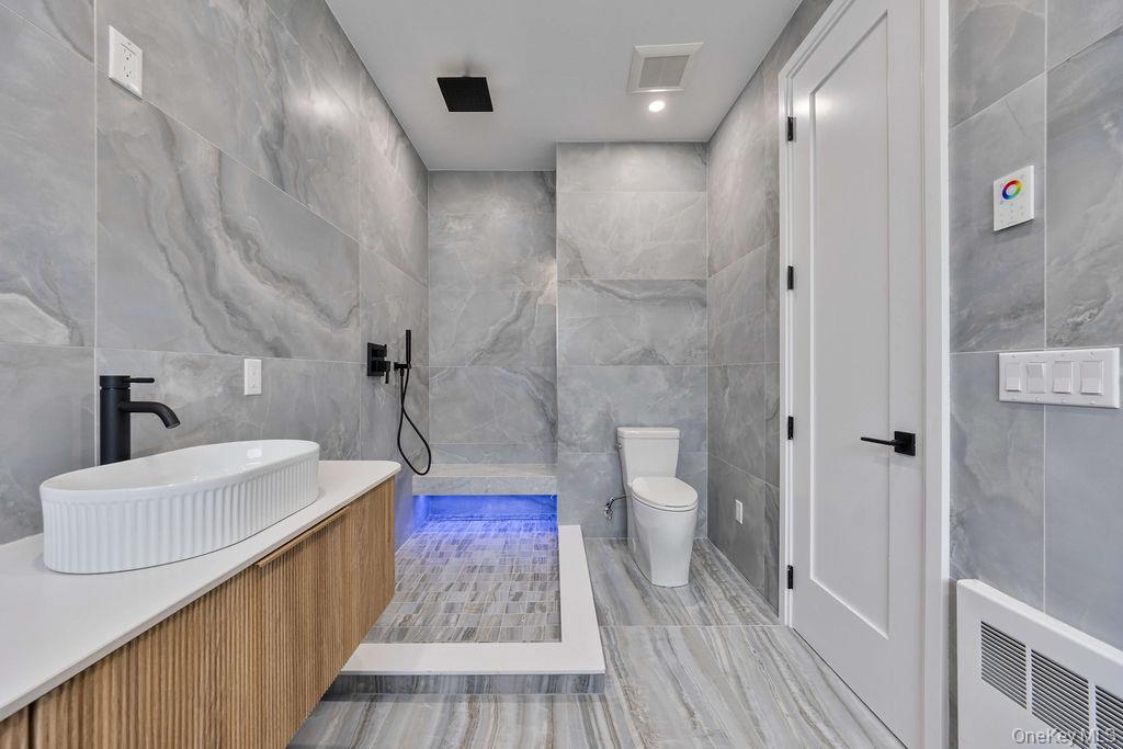 Condo Singer  Rockland County, NY 10977, MLS-984833-25