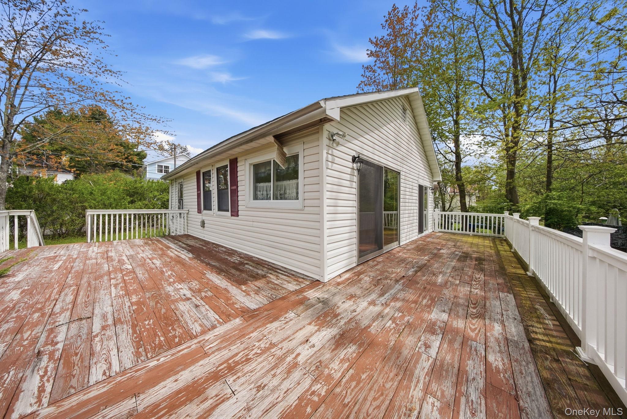 Single Family Chestnut Street W Sullivan County, NY 12790, MLS-984879-17