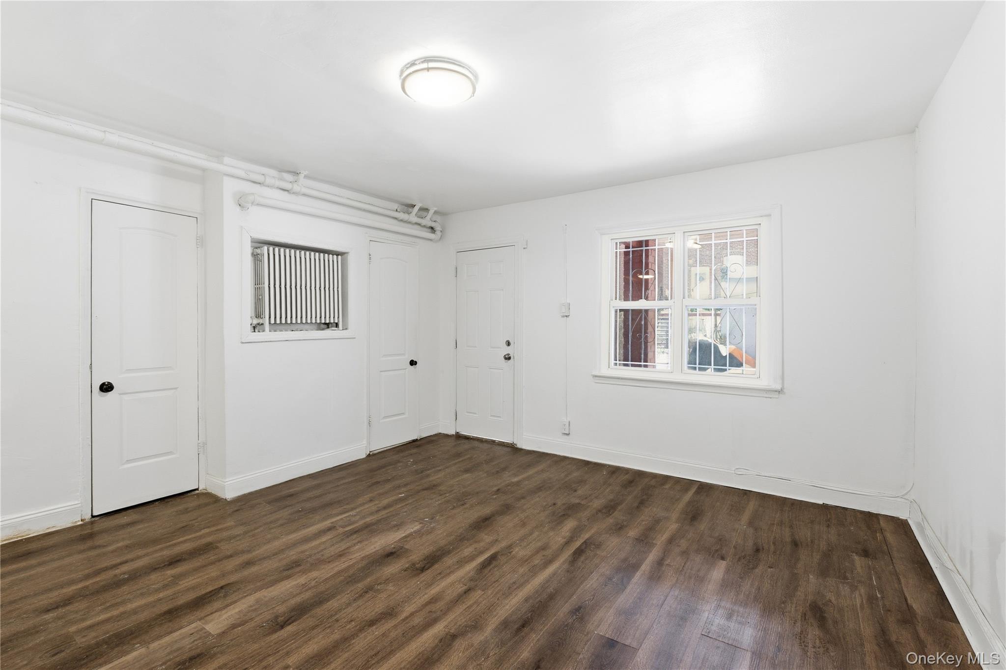 Single Family 233rd Bronx, NY 10466, MLS-984882-12