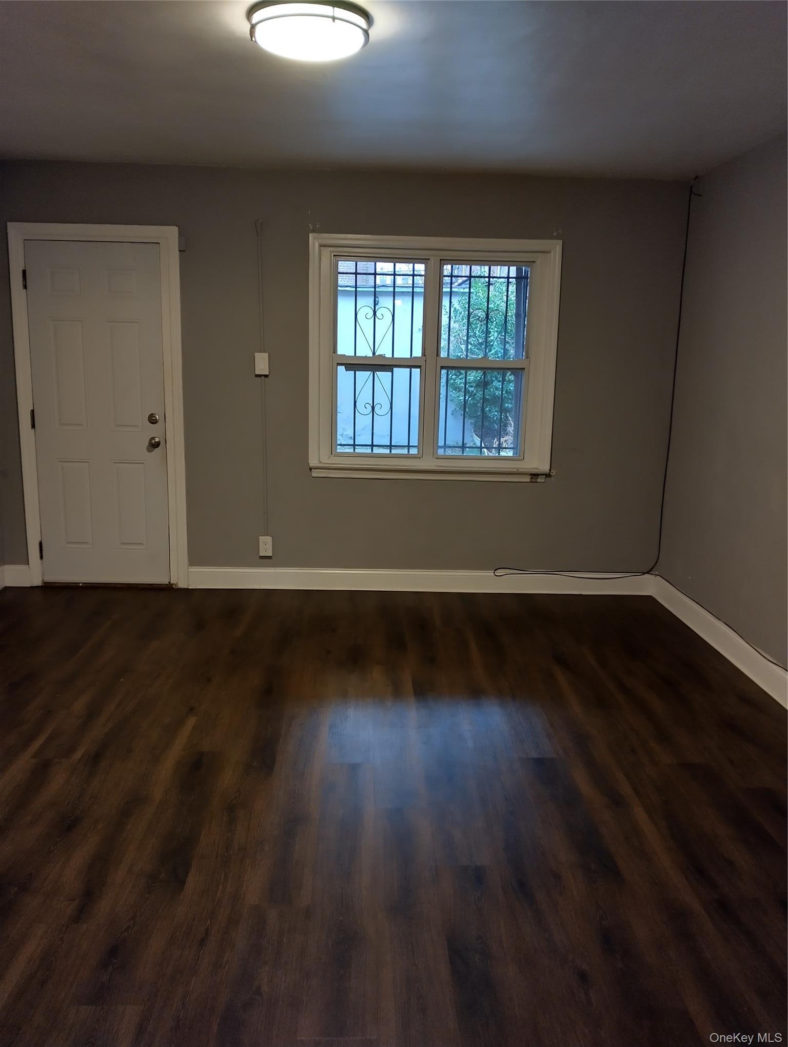 Single Family 233rd Bronx, NY 10466, MLS-984882-34