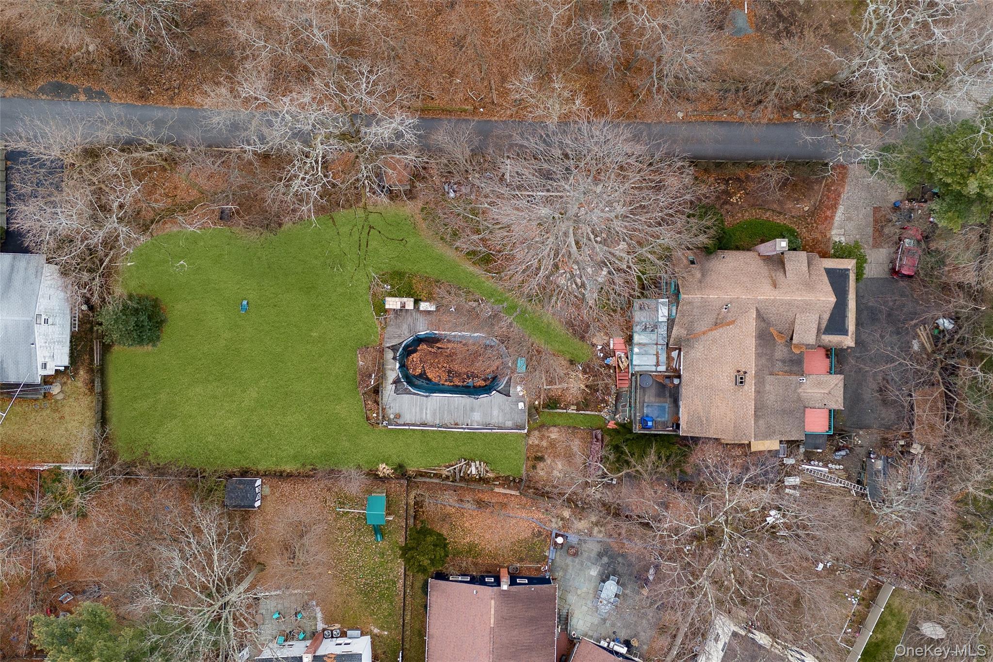 Single Family Forkland Lane  Westchester County, NY 10522, MLS-984886-40