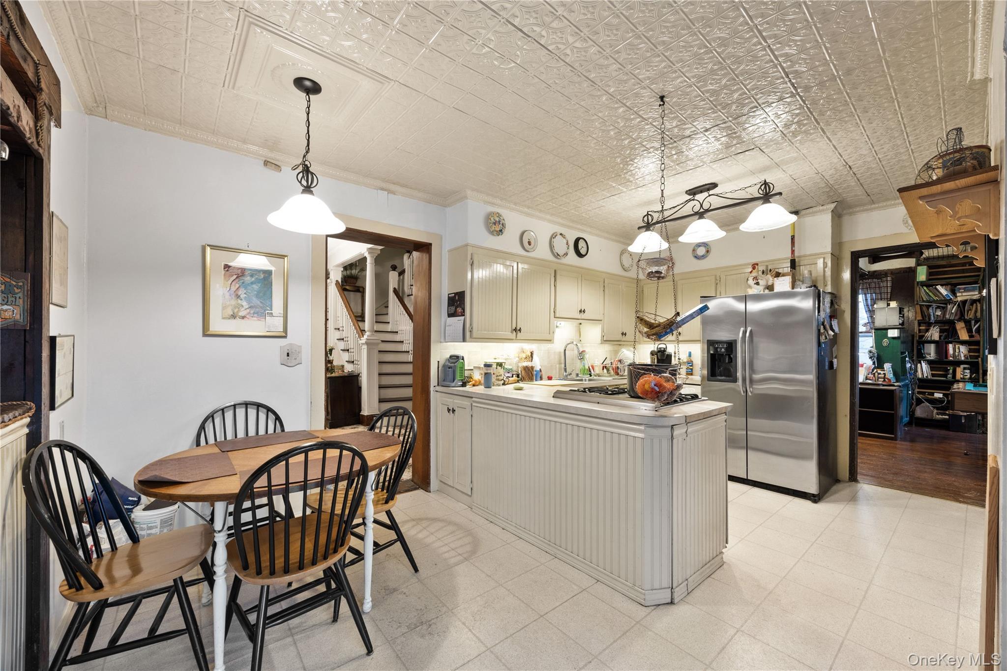Single Family Forkland Lane  Westchester County, NY 10522, MLS-984886-6