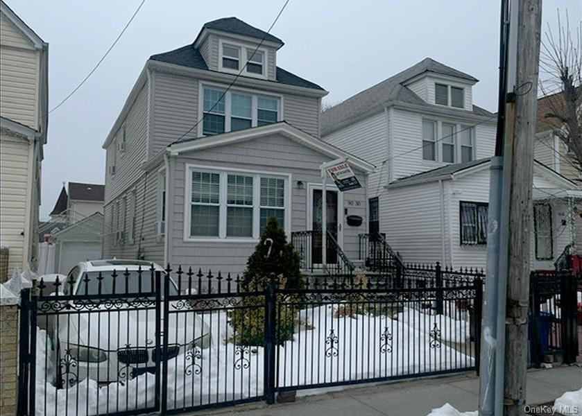 Single Family Vanderveer  Queens, NY 11428, MLS-984901-9