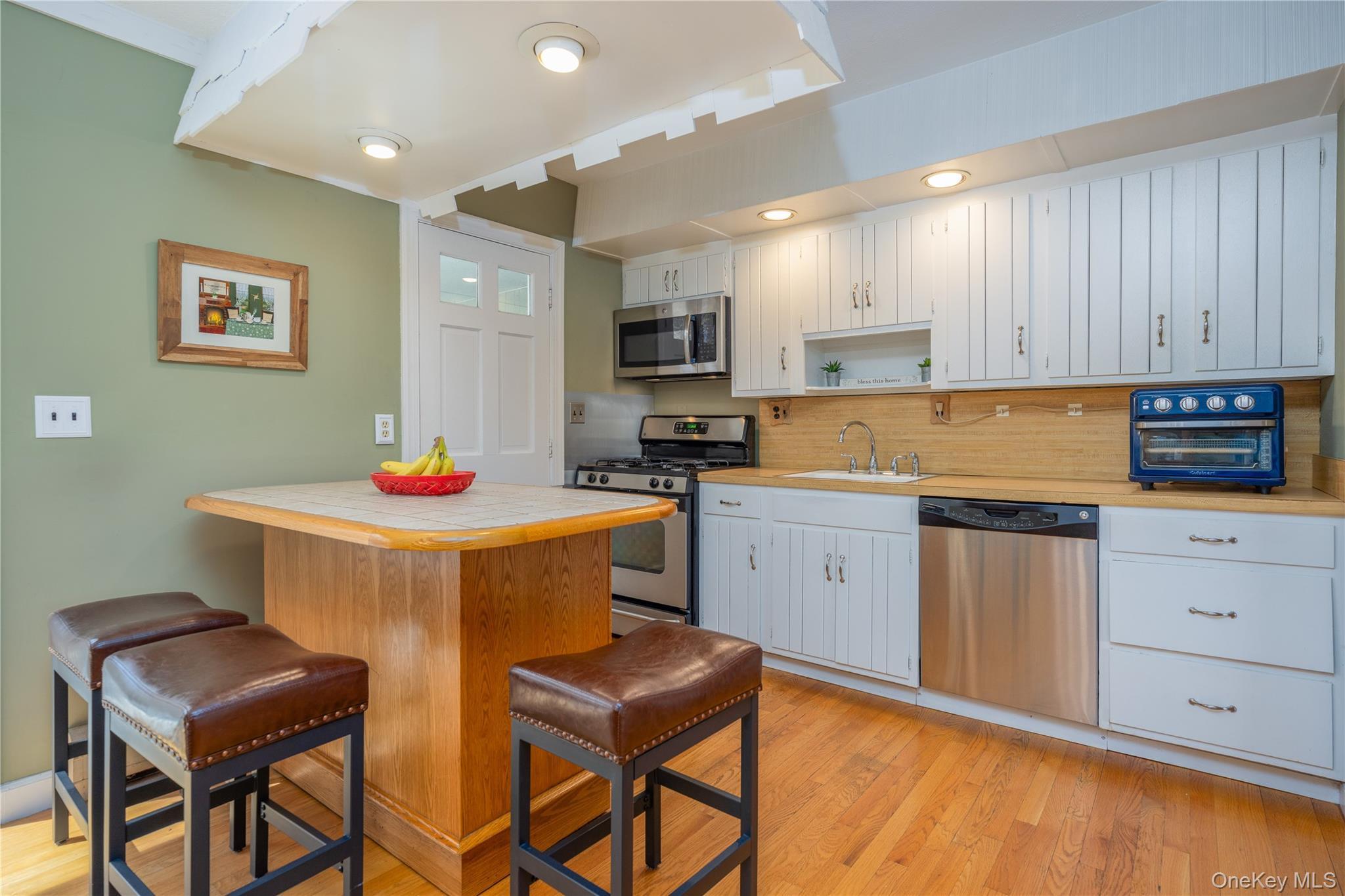 Single Family Graney  Rockland County, NY 10965, MLS-984910-11