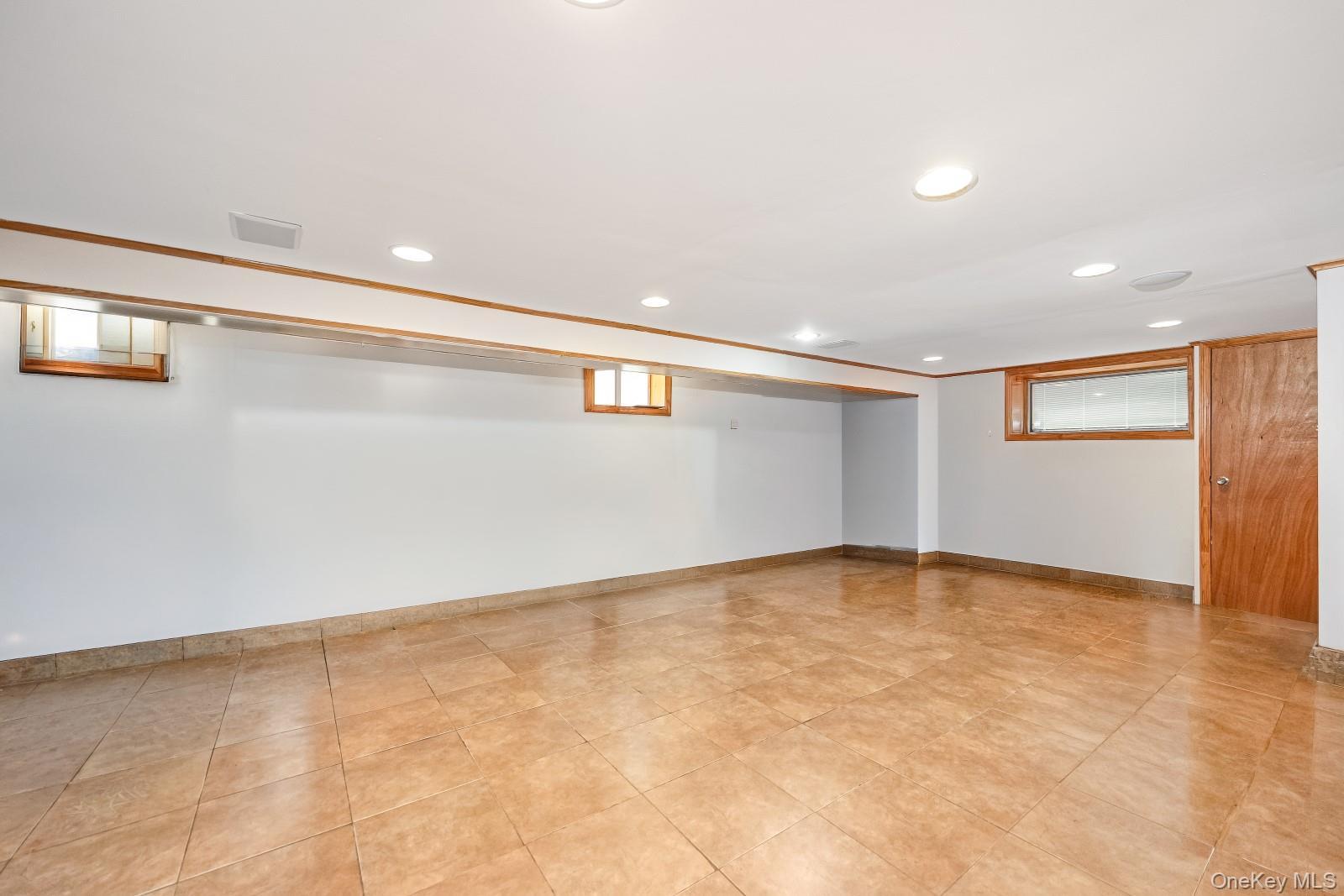 Single Family 83rd Street Queens, NY 11379, MLS-984949-32