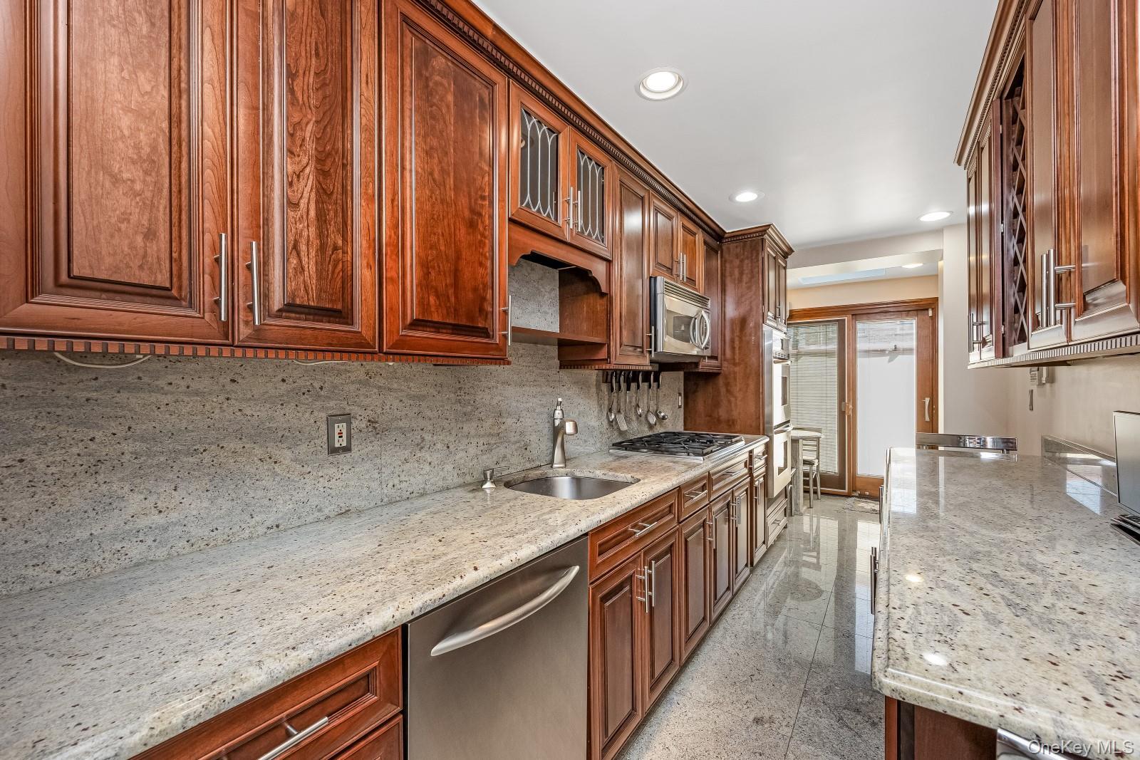 Single Family 83rd Street Queens, NY 11379, MLS-984949-8