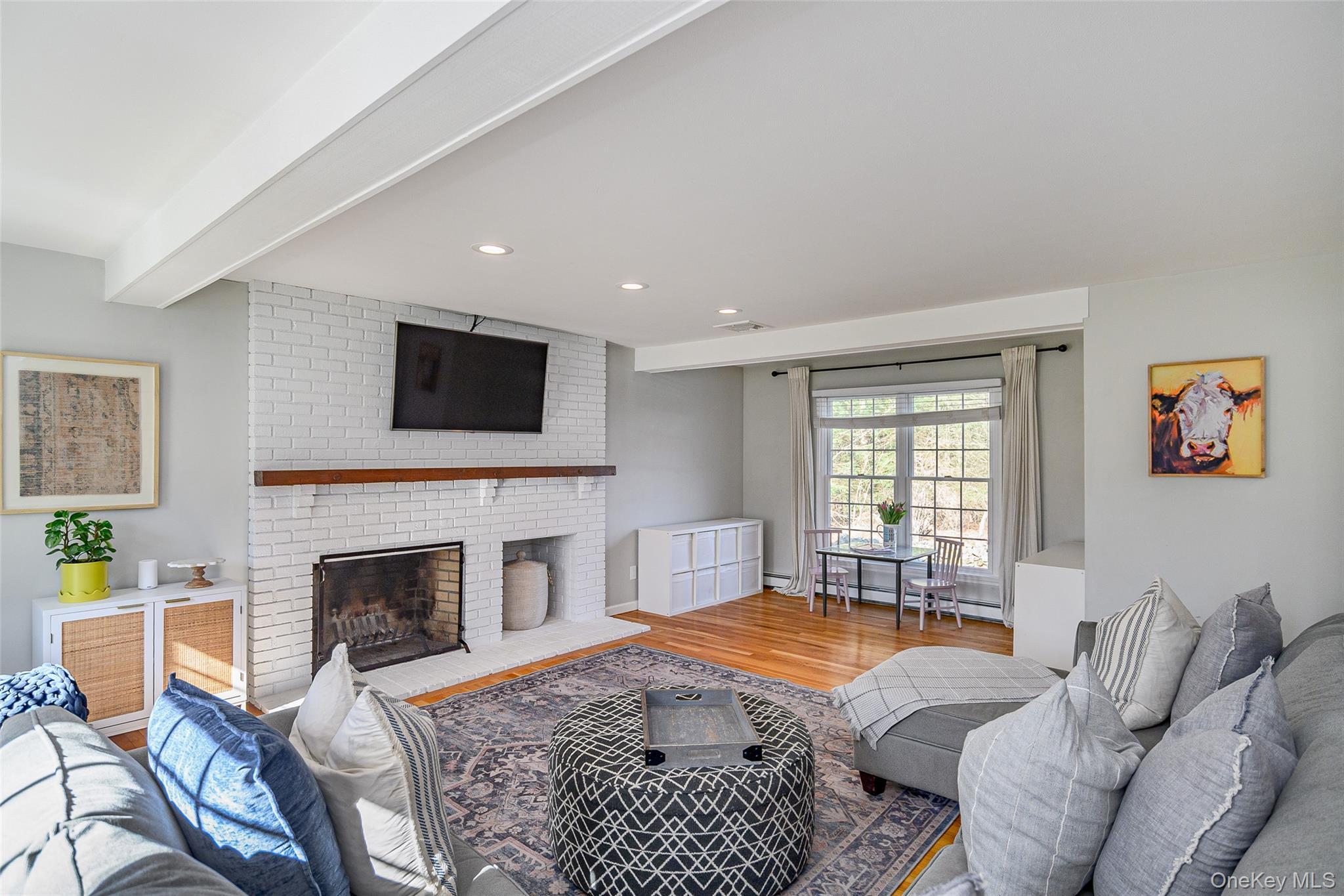 Single Family Timber Mill Connecticut  Out Of Area, NY 06482, MLS-984962-11