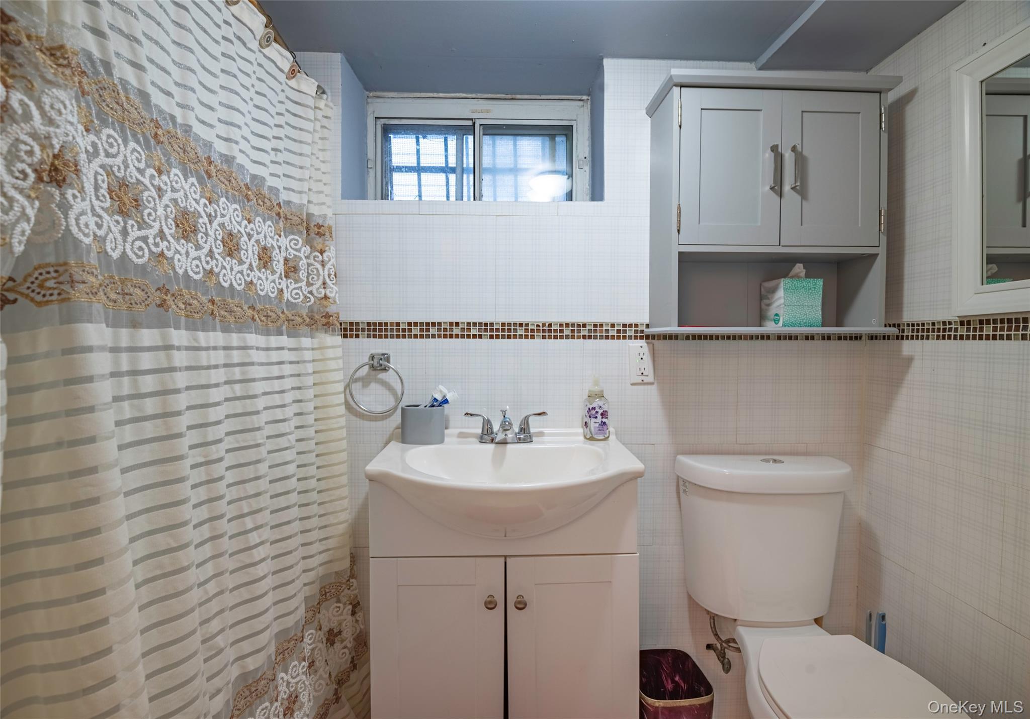 Single Family 200 Queens, NY 11412, MLS-984966-11