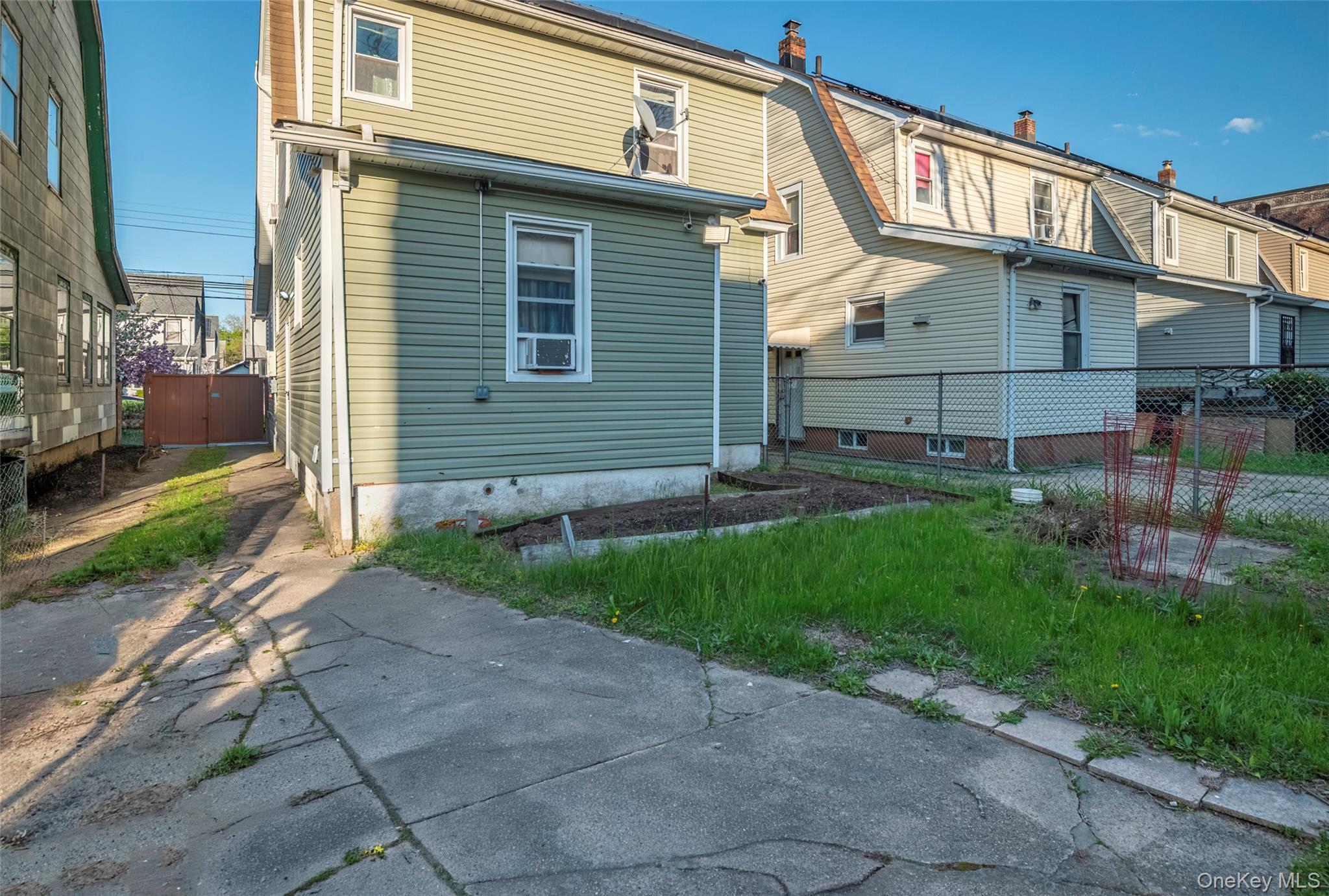 Single Family 200 Queens, NY 11412, MLS-984966-20