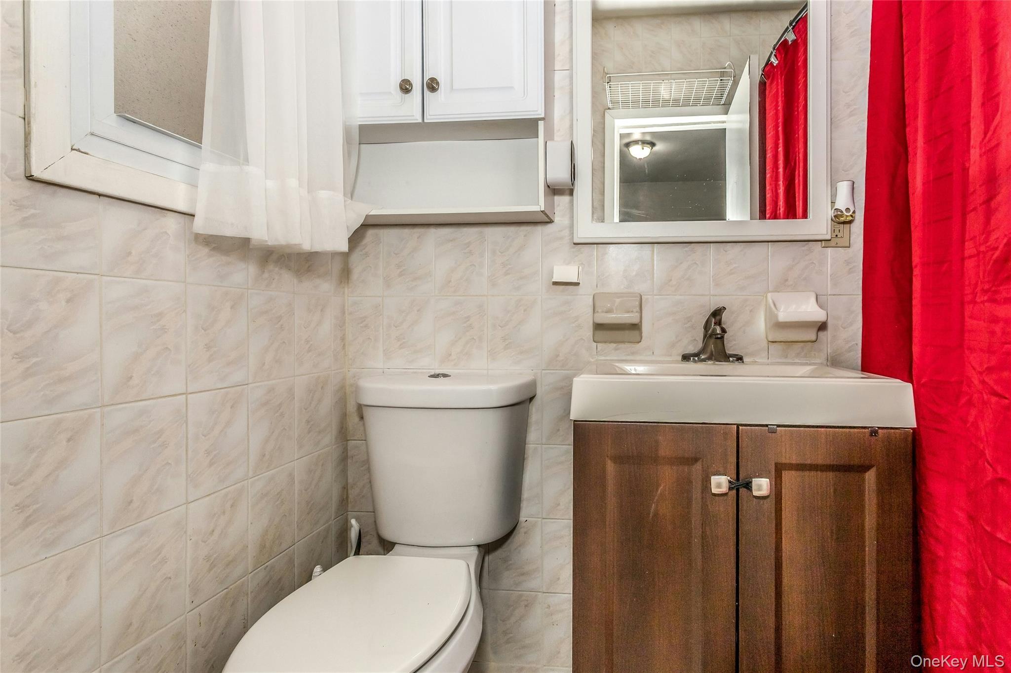 Single Family 64th Queens, NY 11385, MLS-984979-13
